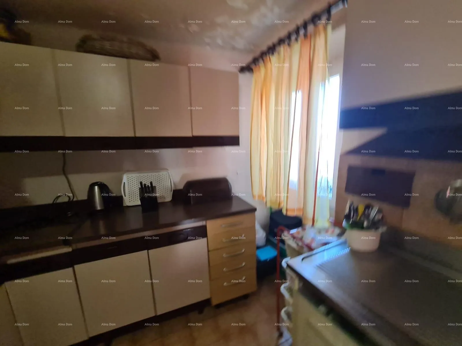 kuća kuća, centar buja, 106 m² - slika 24