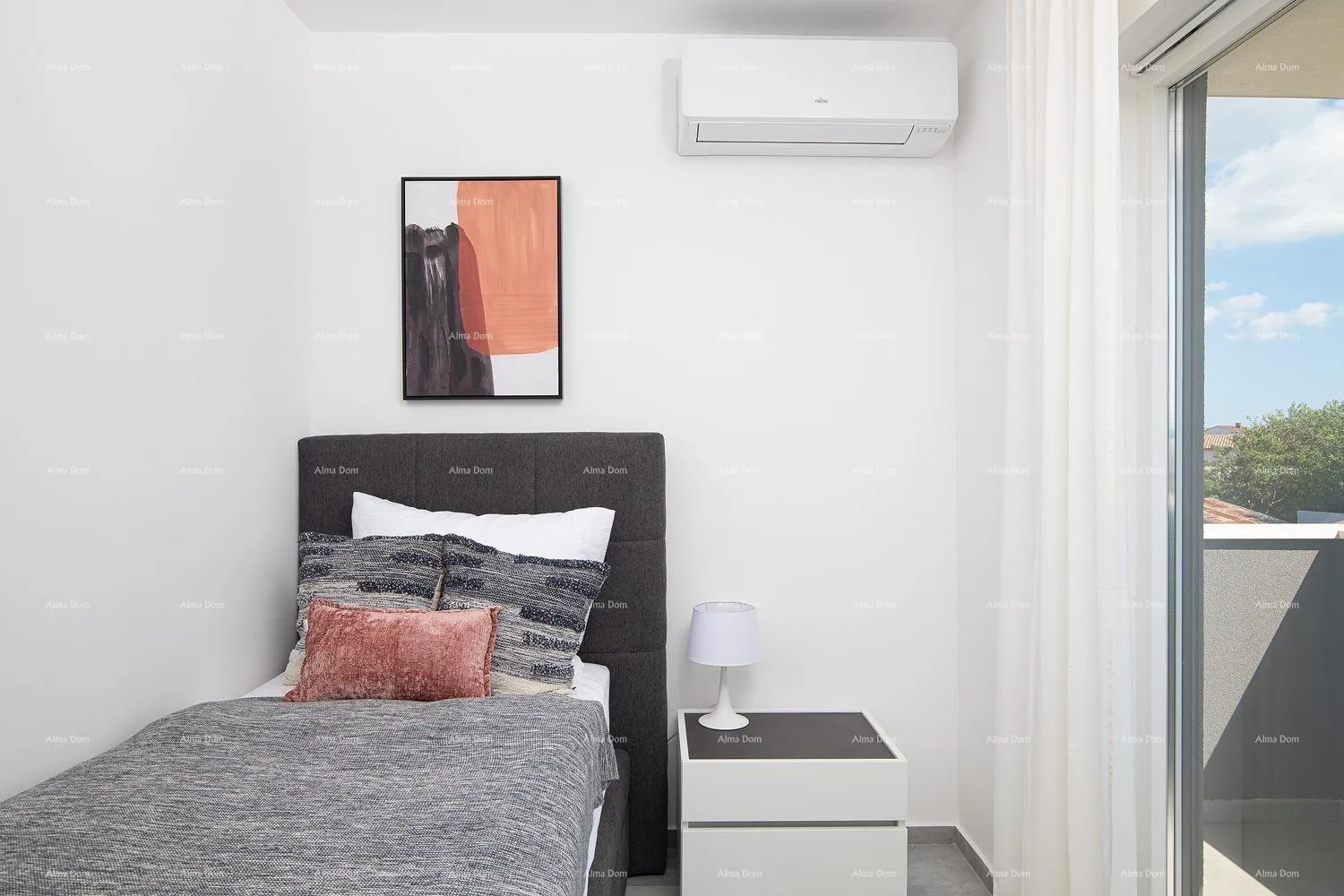 stan prodajemo penthouse s pogledom na more u fažani! - slika 8