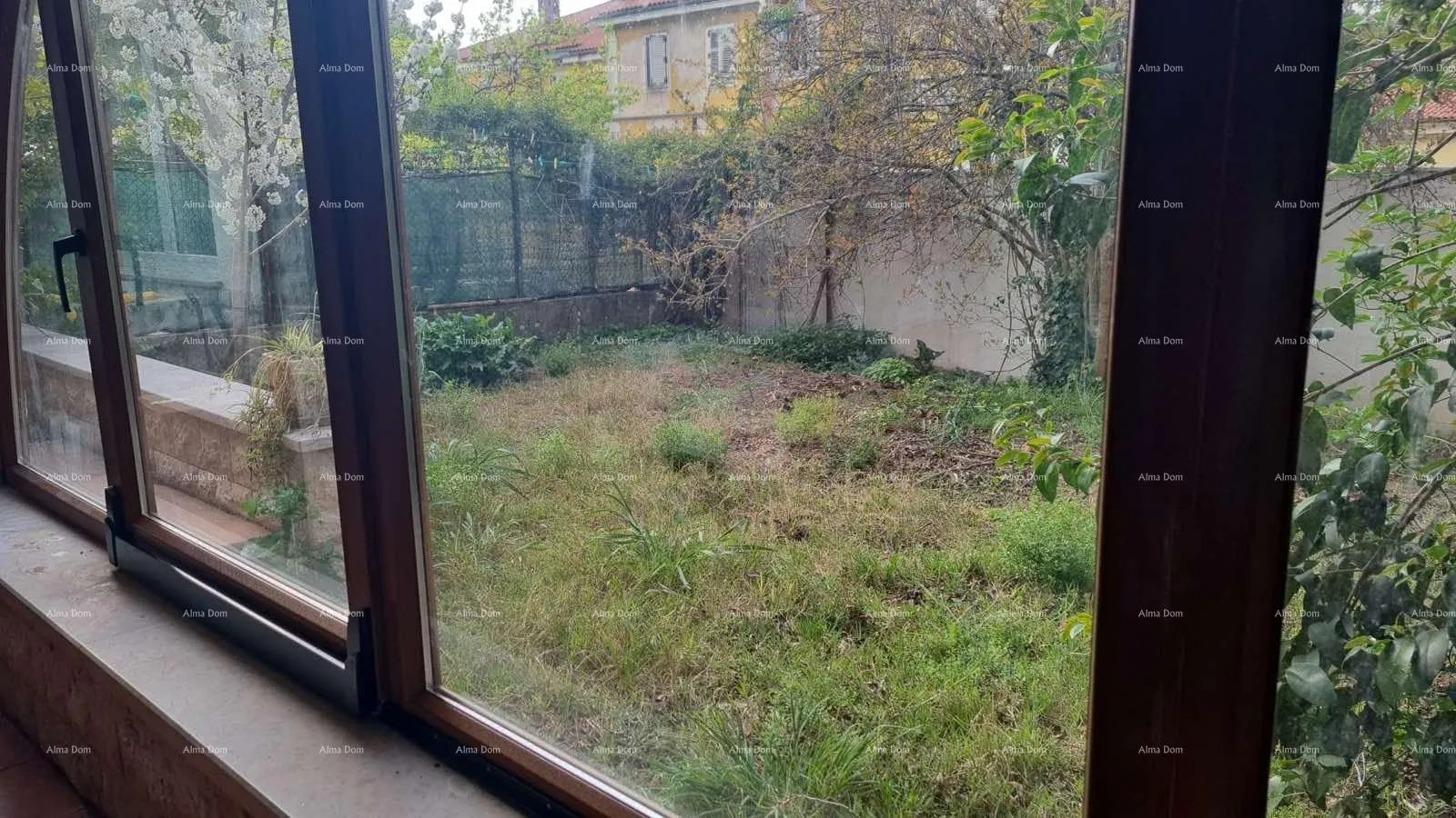 stan stan u prizemlju s vrtom, pula (67,52 m²) - slika 6