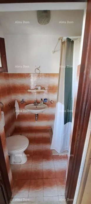 kuća prodaje se kuća s dvorištem i garažom - slika 17