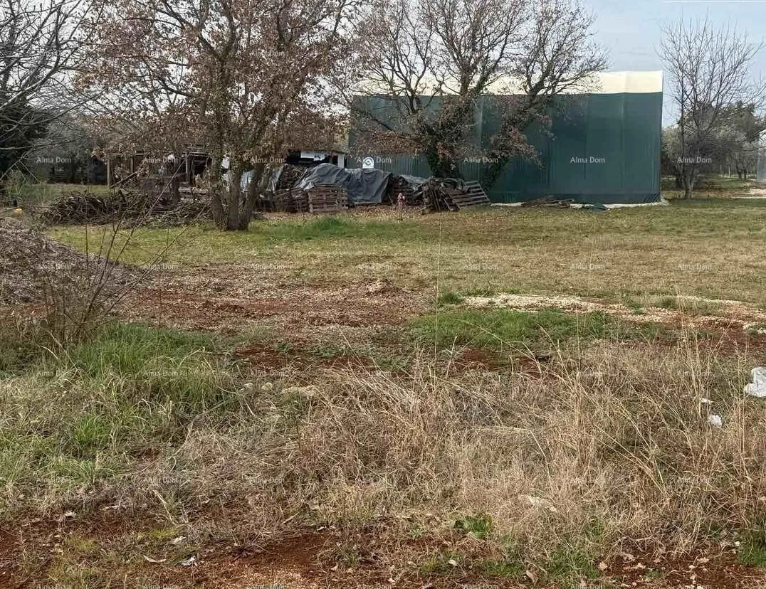 Građevinsko zemljište Građevinsko zemljište 2.960 m² – Novigrad