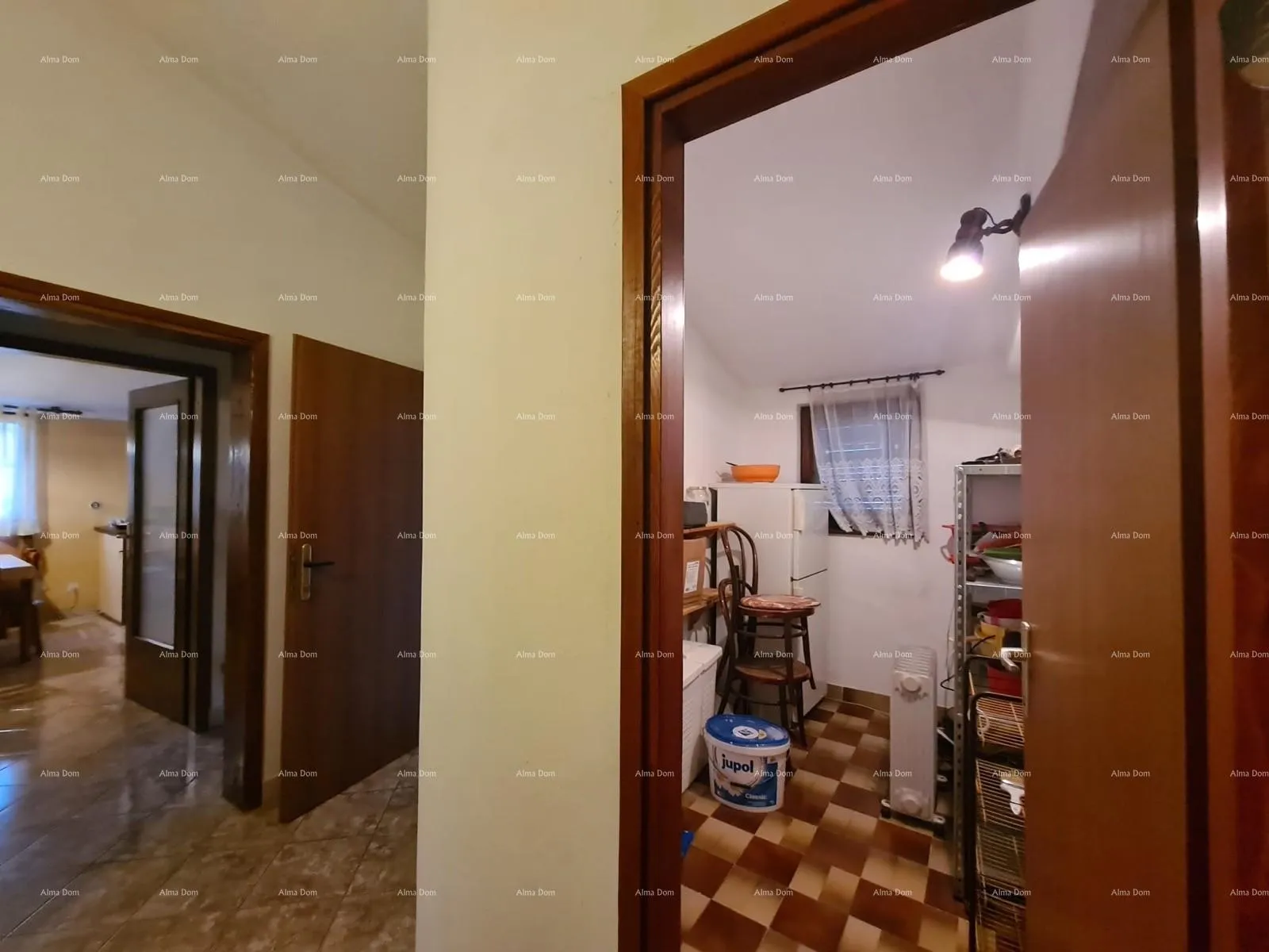 kuća prodaje se samostojeća kuća – poreč - slika 37
