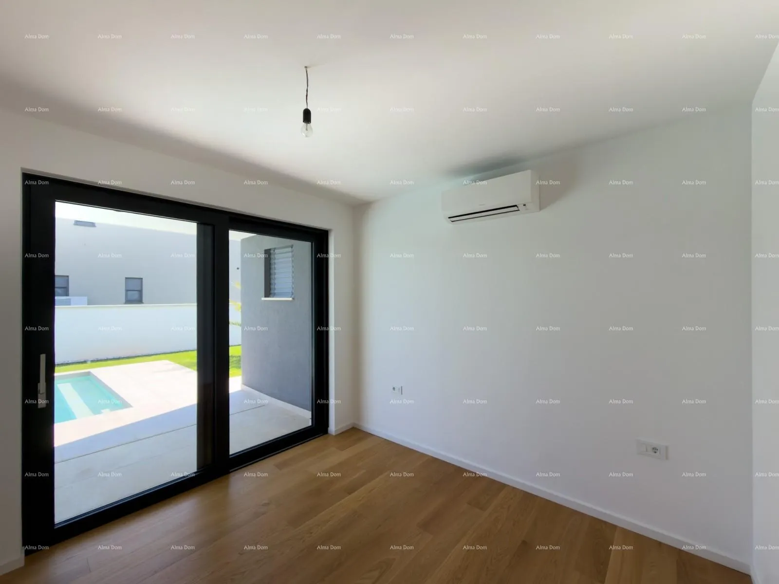 kuća moderna vila 100m od mora! - slika 17