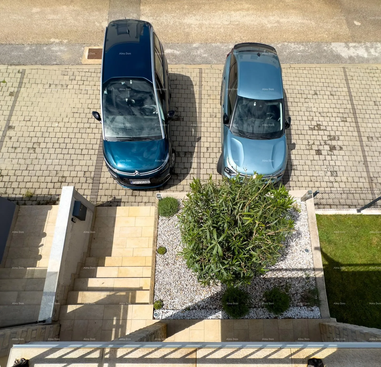 kuća prodaje se kuća u novigradu, blizu mora - slika 38