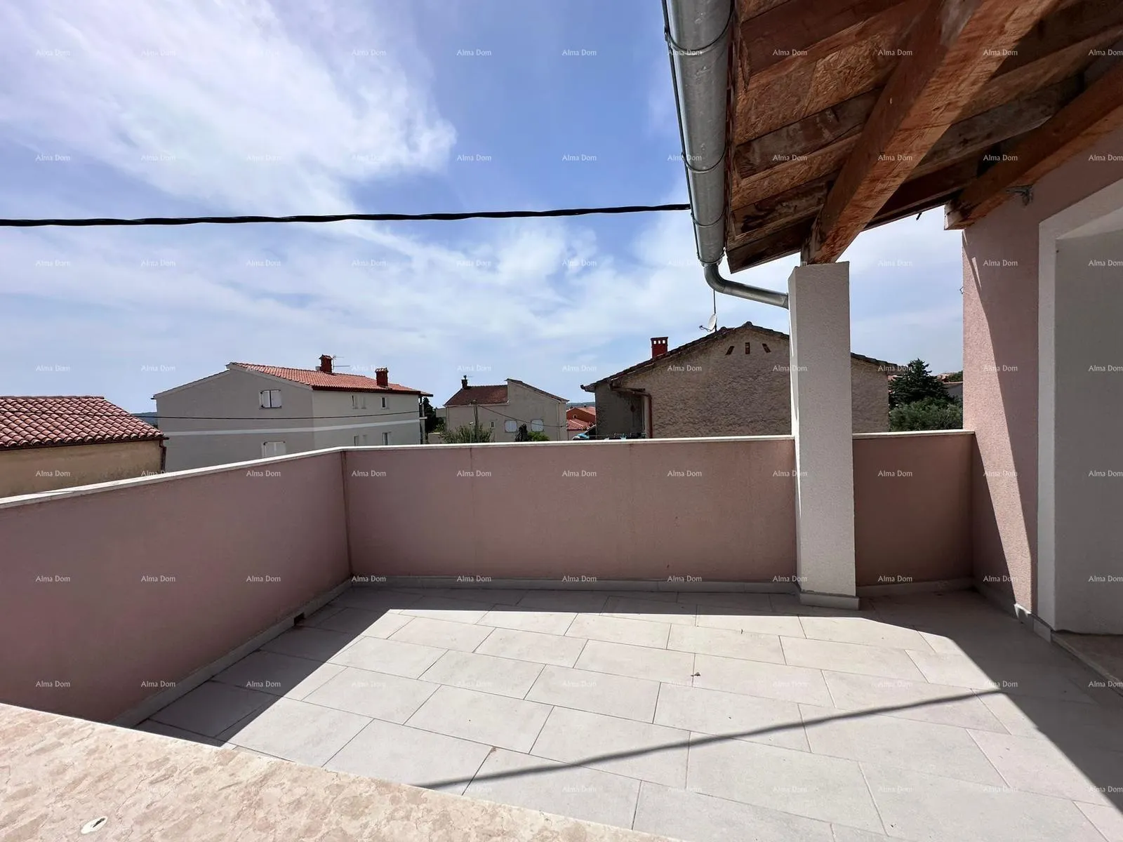 kuća prodaje se fantastična kuća sa tri stana u medulinu! - slika 12
