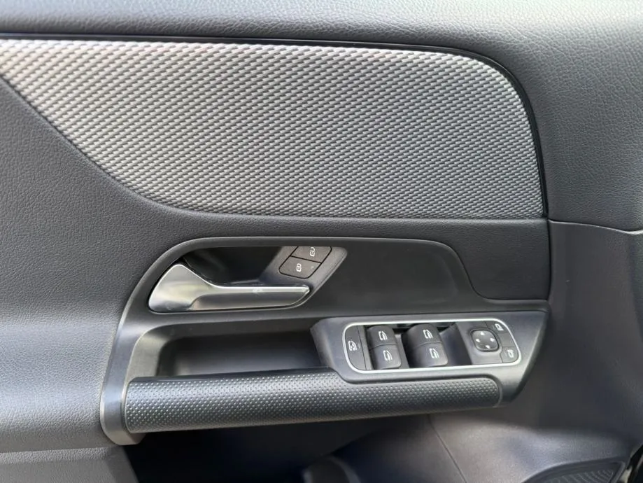 mercedes-benz b-klasa 160, parking kamera, radar, 4x garancije! - slika 20
