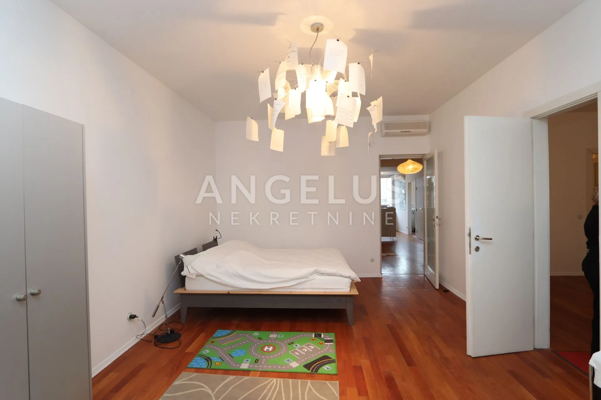 zagreb - martićeva 180 m2 sa 2 park. mjesta tramvaj zona - slika 9