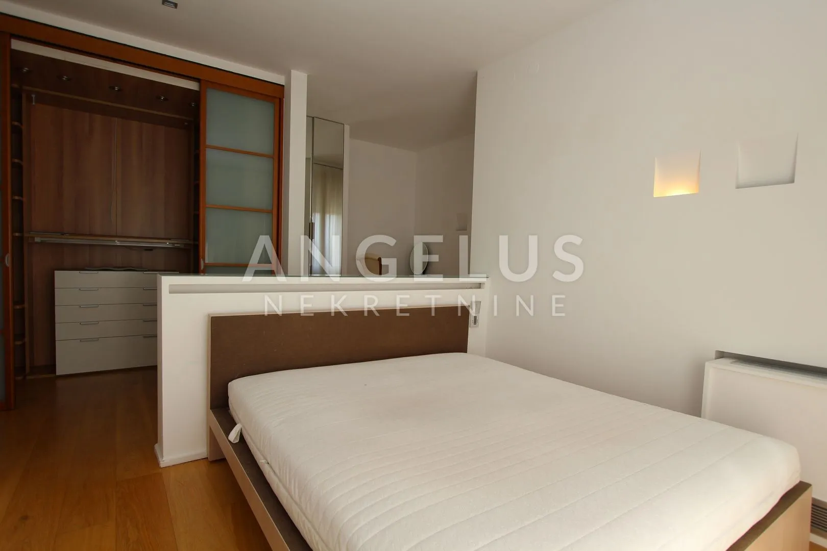 zagreb, pantovčak, luksuzni dvoetažni penthouse - slika 9