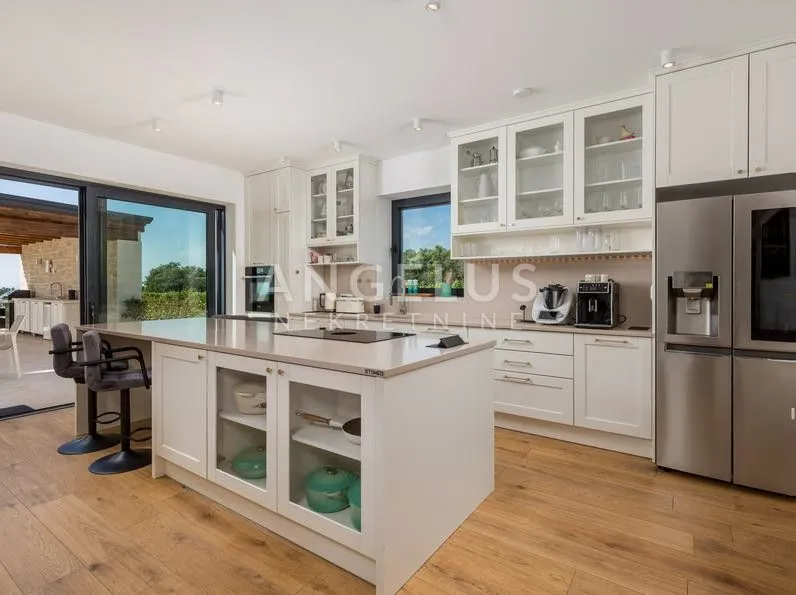 istra, višnjan - vila 402m2 s pogledom na more - slika 4