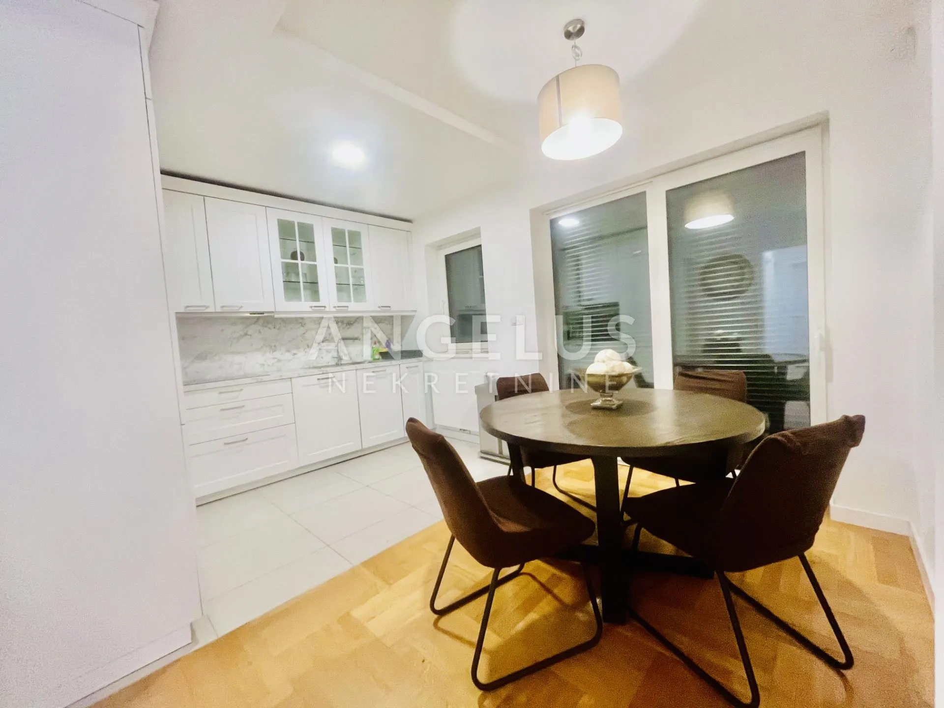 zagreb, mlinovi - luksuzna kuća 450 m2 s bazenom, garažom i vrtom - slika 3