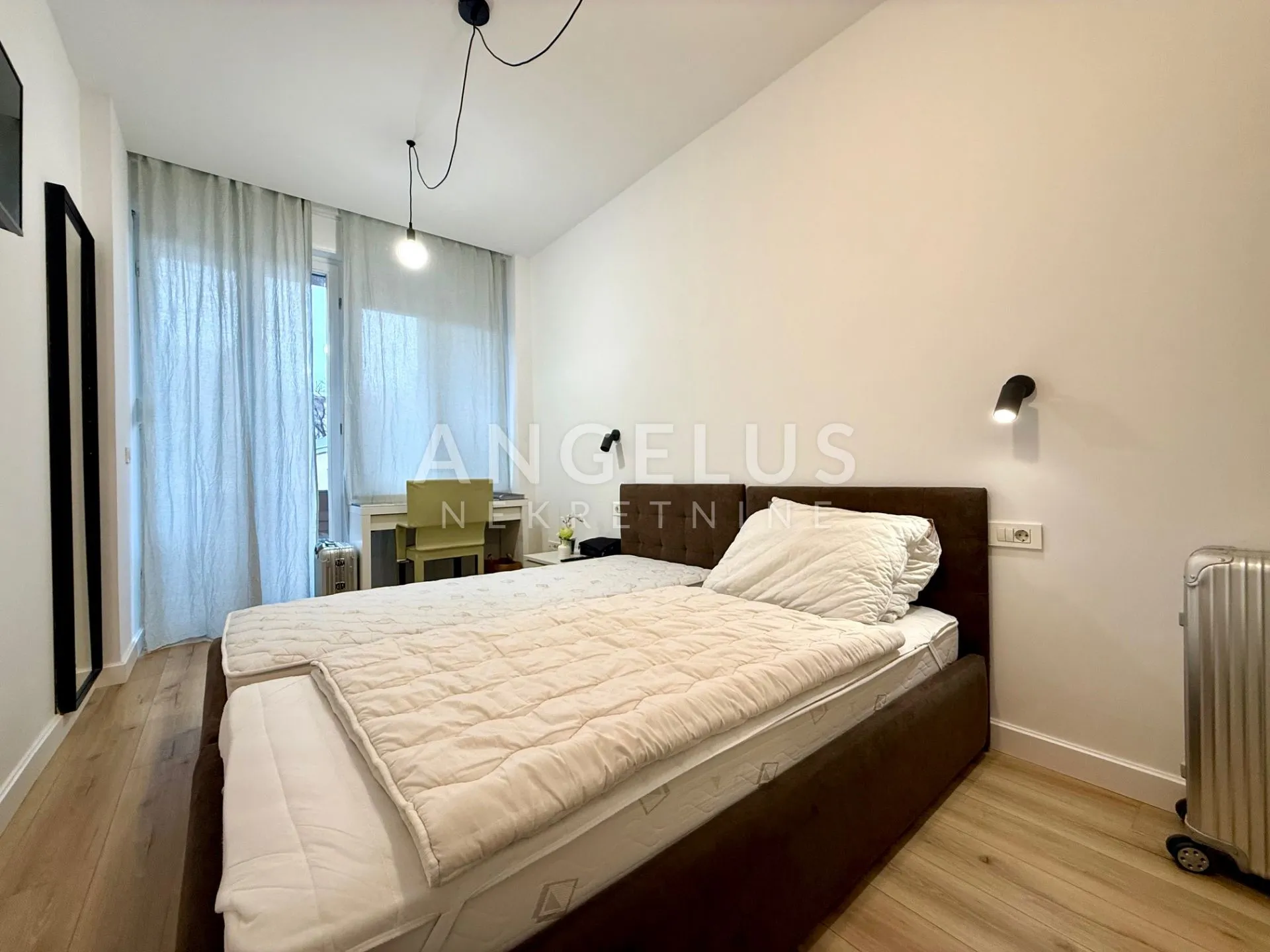 zagreb, donji grad - stan 140m2 (6 soba za najam) na prodaju - slika 8