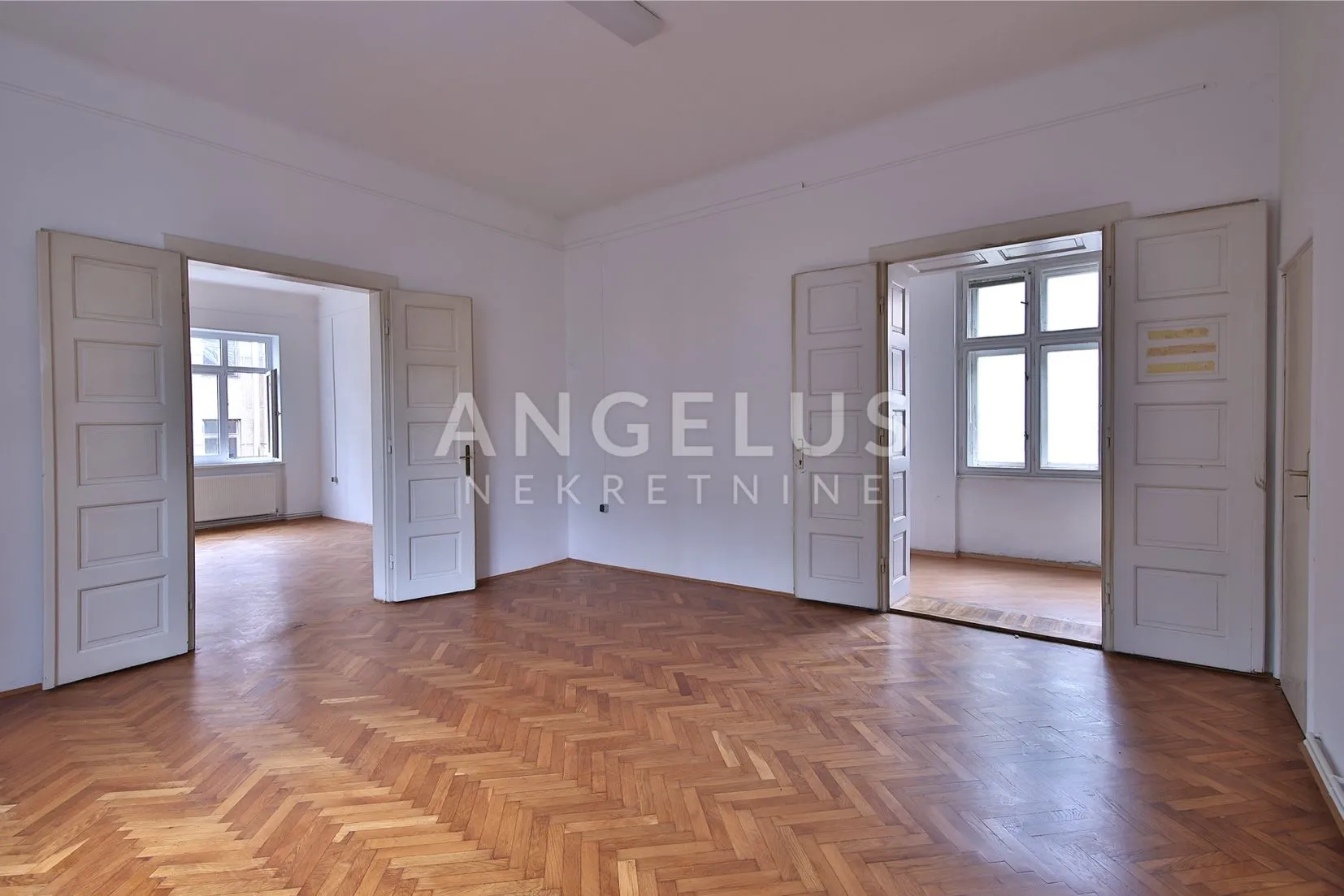 karlovac, centar - zvjezda, predivan salonski stan 260m2 na top lokaciji - slika 7