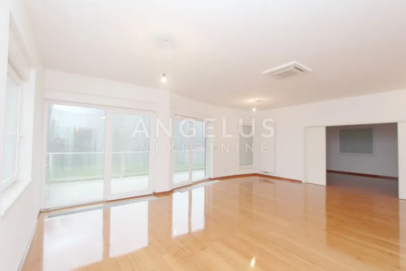 zagreb (prekrižje) stan za najam, 200m2 - slika 4