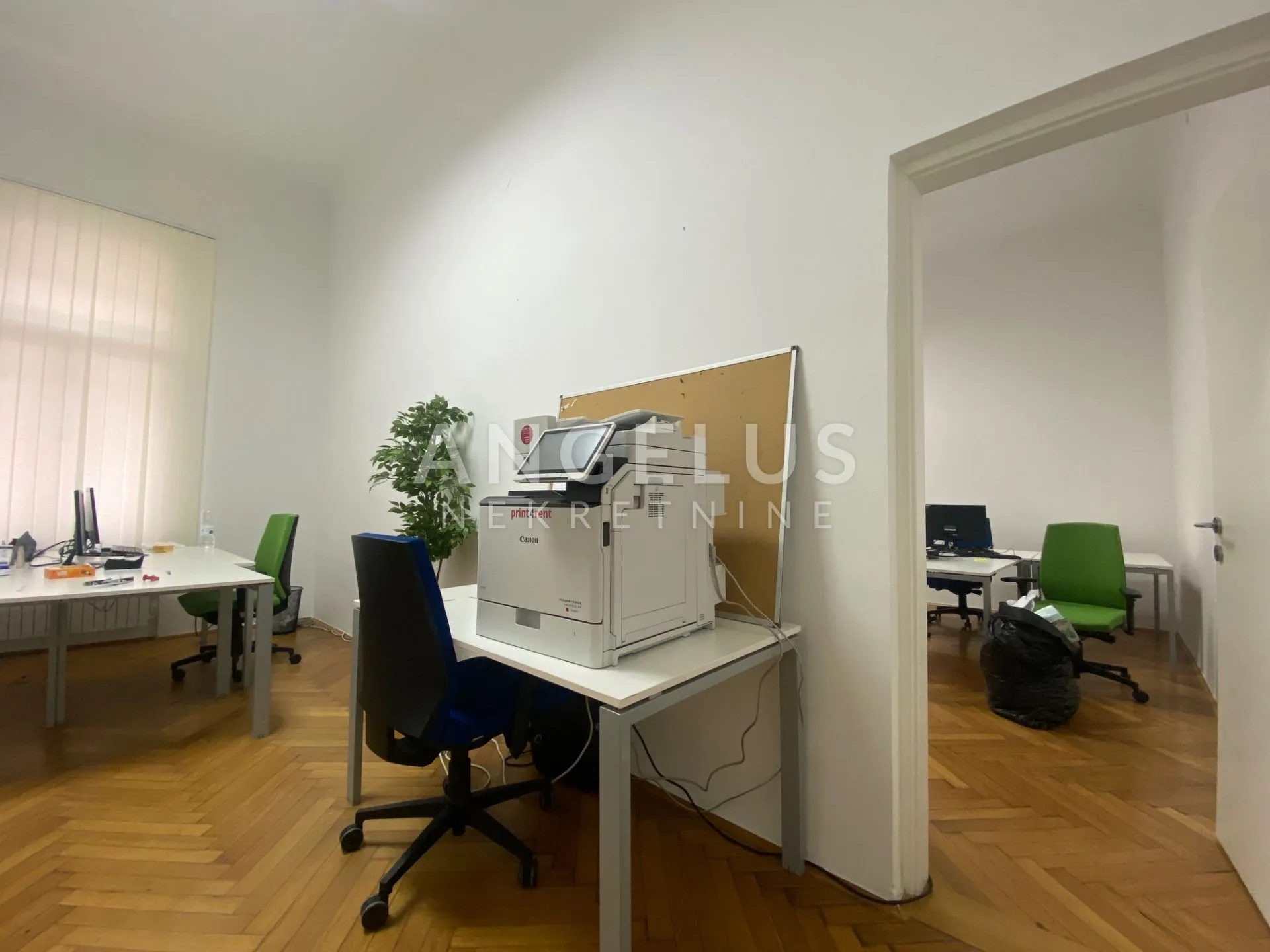 zagreb, centar - građanski stan/poslovni prostor 185m2 - slika 10