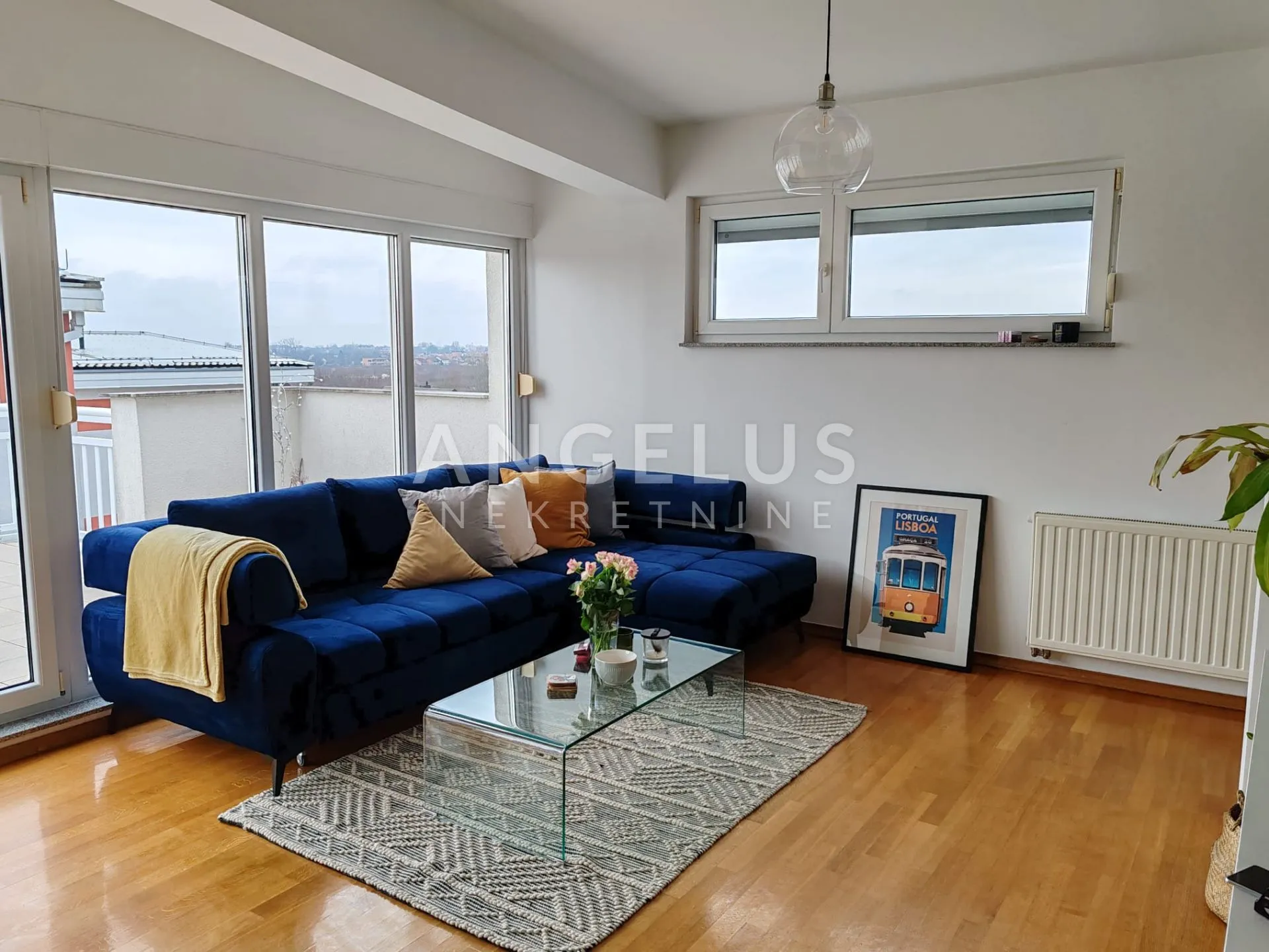zagreb, gornja dubrava - penthouse 65m2 sa terasom i park. mjestom - slika 2