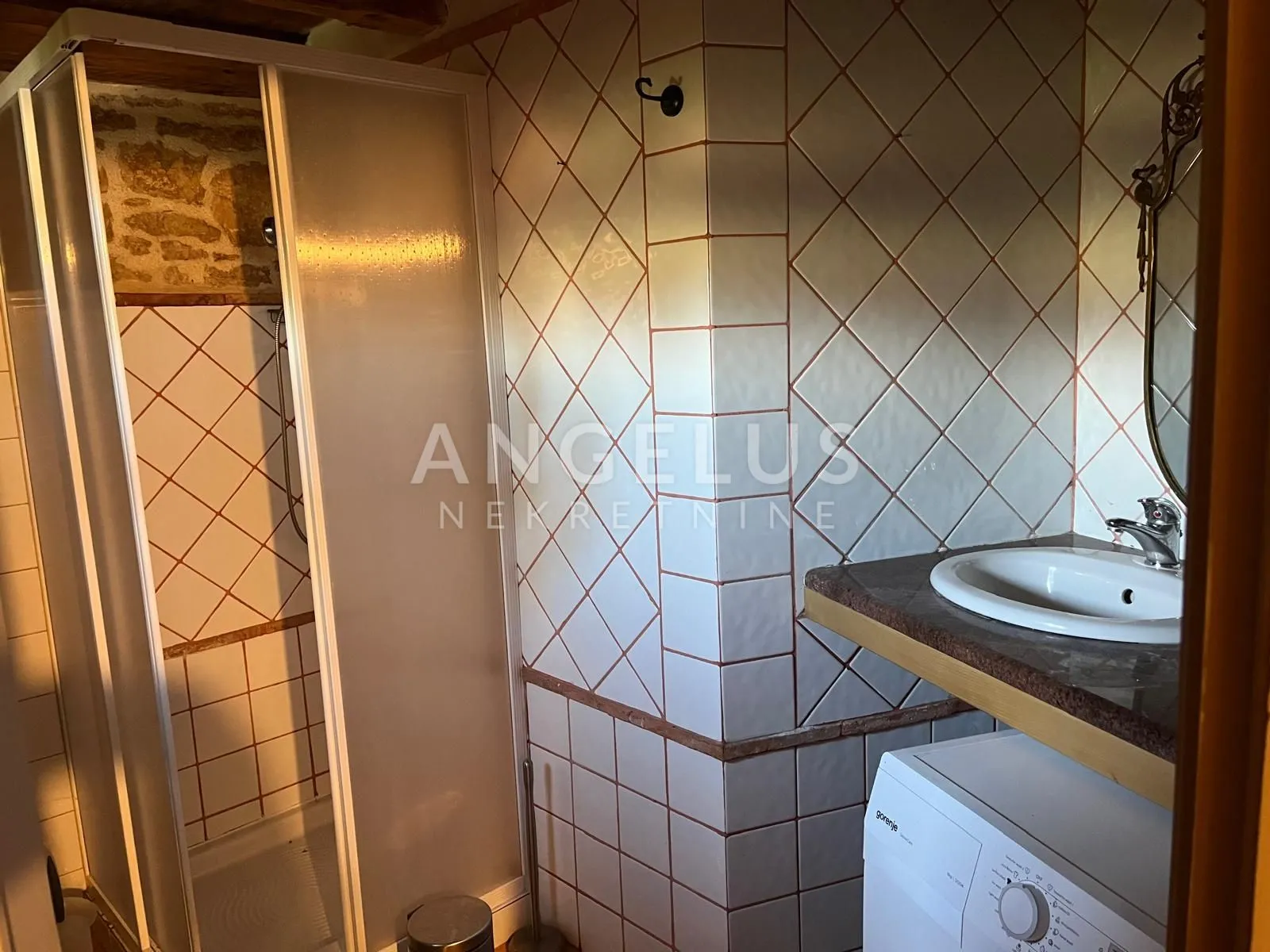 istra, višnjan - kamena kuća za dugoročni najam, 150m2 - slika 8