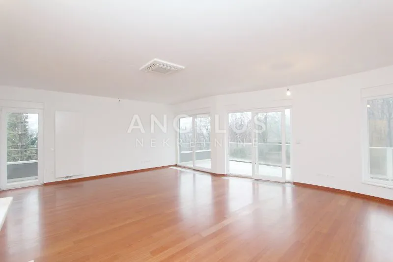 zagreb (prekrižje) stan za najam, 200m2 - slika 17