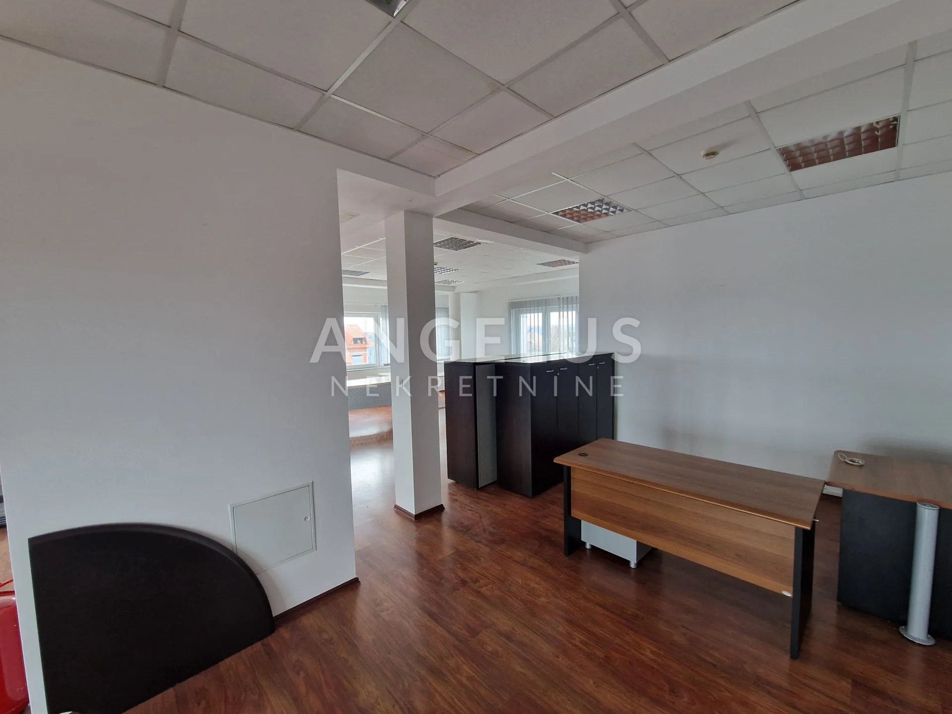 lučko - poslovna zgrada 1500 m2 - slika 8