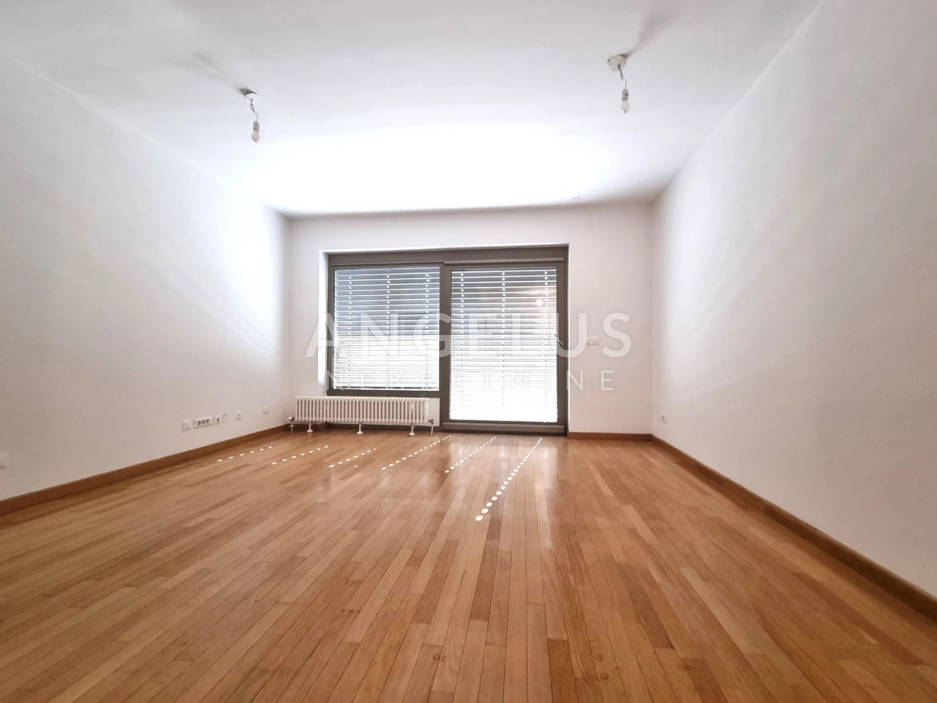 zagreb, bundek centar - poslovni prostor 56m2 + gpm - slika 2