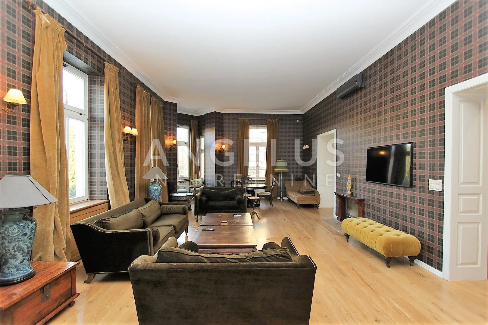 zagreb, centar - prekrasan luksuzni stan 220m2 - slika 2