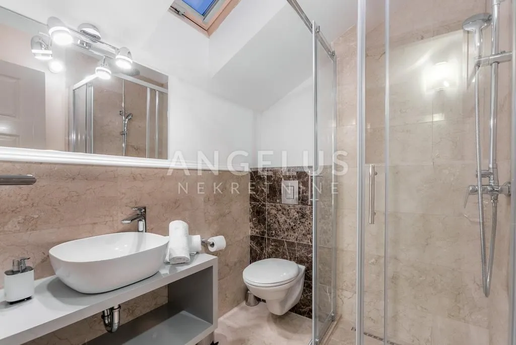 brač, milna - troetažni apartman, bazen i parking, prodaja - slika 12