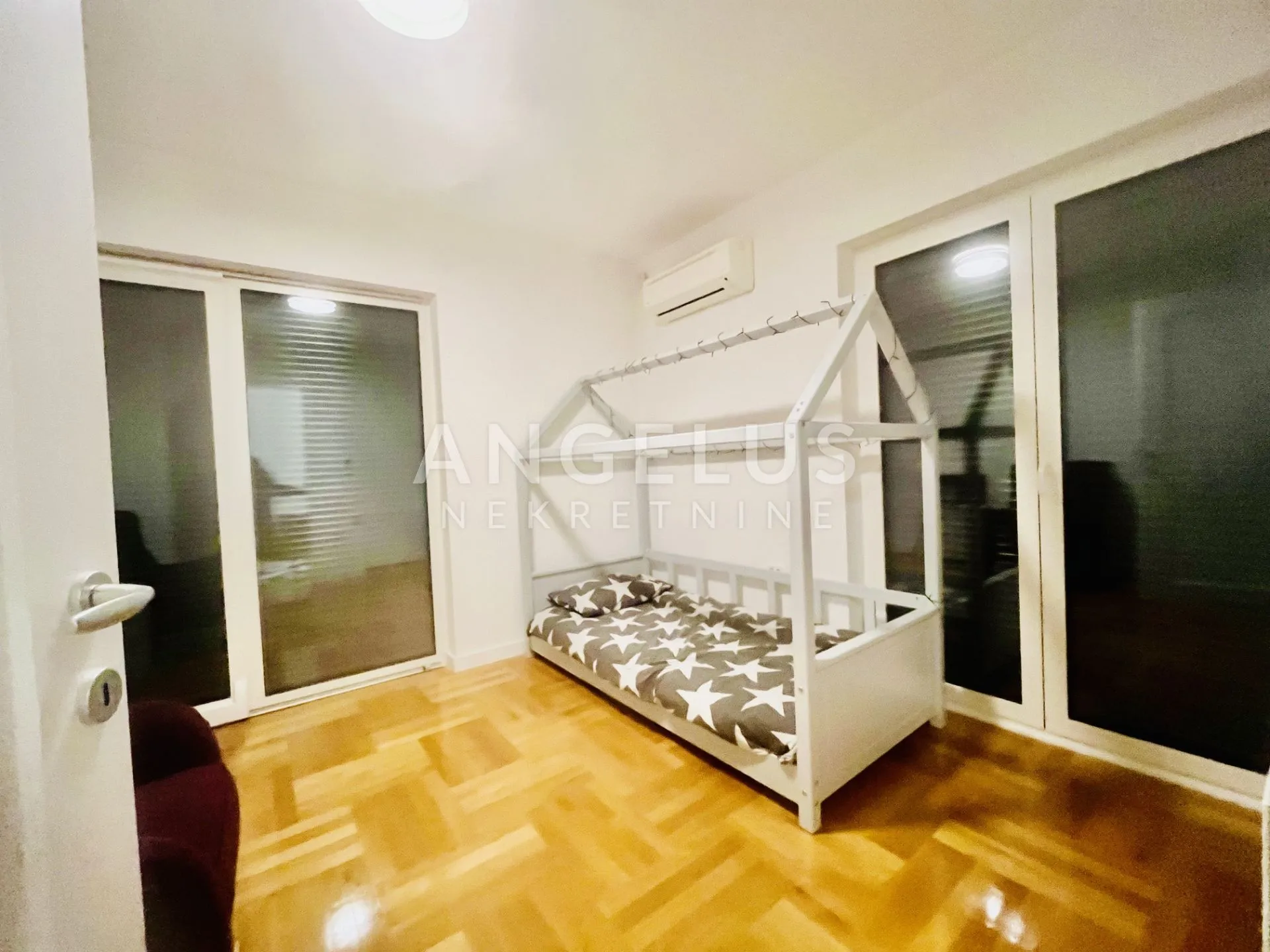 zagreb, mlinovi - luksuzna kuća 450 m2 s bazenom, garažom i vrtom - slika 5