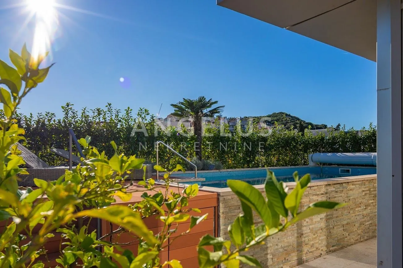 dubrovnik, lapad – moderan penthouse 240m2 s bazenom - slika 25