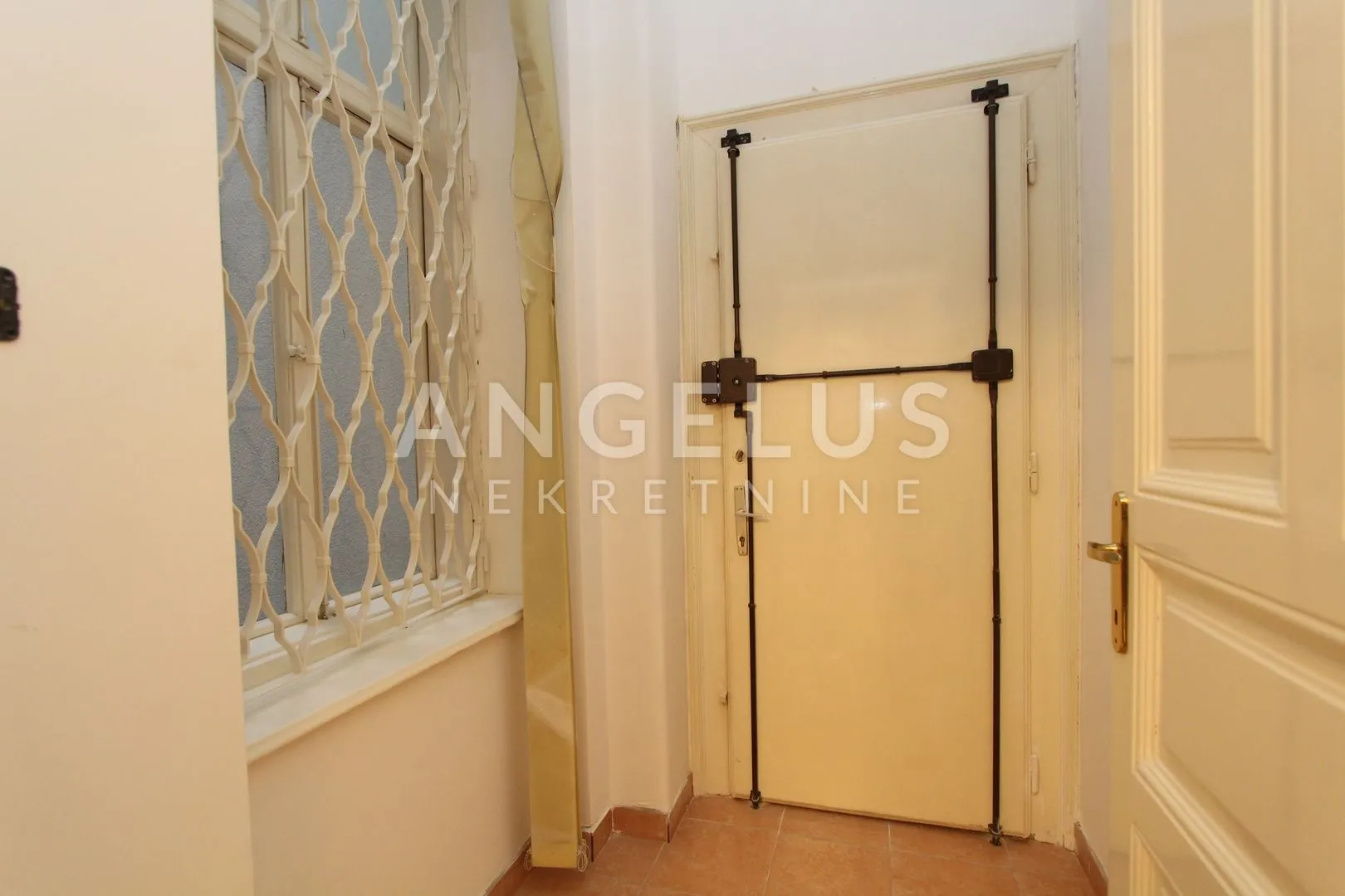zagreb, centar - trg bana jelačića, poslovni prostor 150m2 - prodaja - slika 16