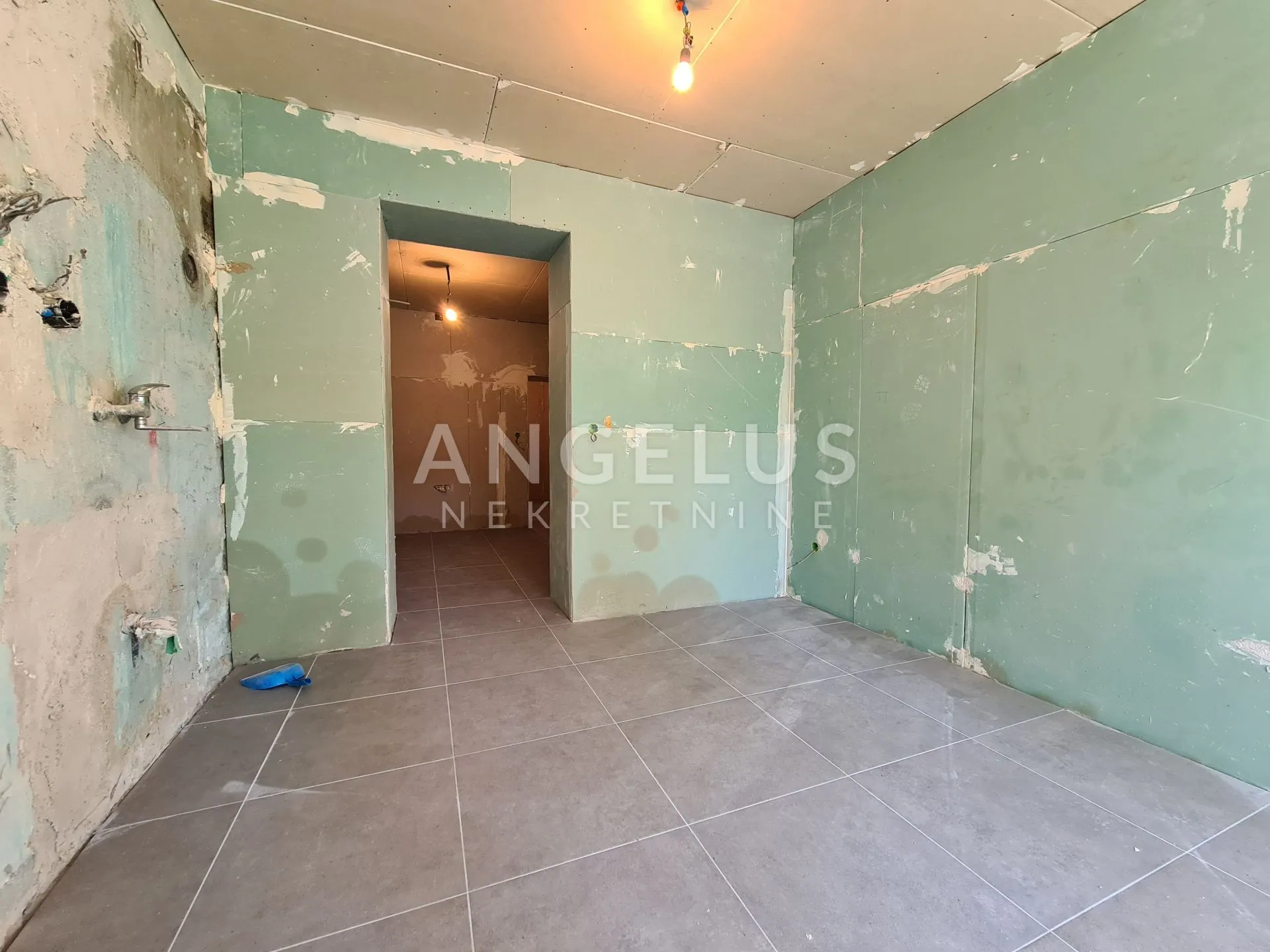 pula, centar - stan u prizemlju s dvorištem, 55m2, prodaja! - slika 7