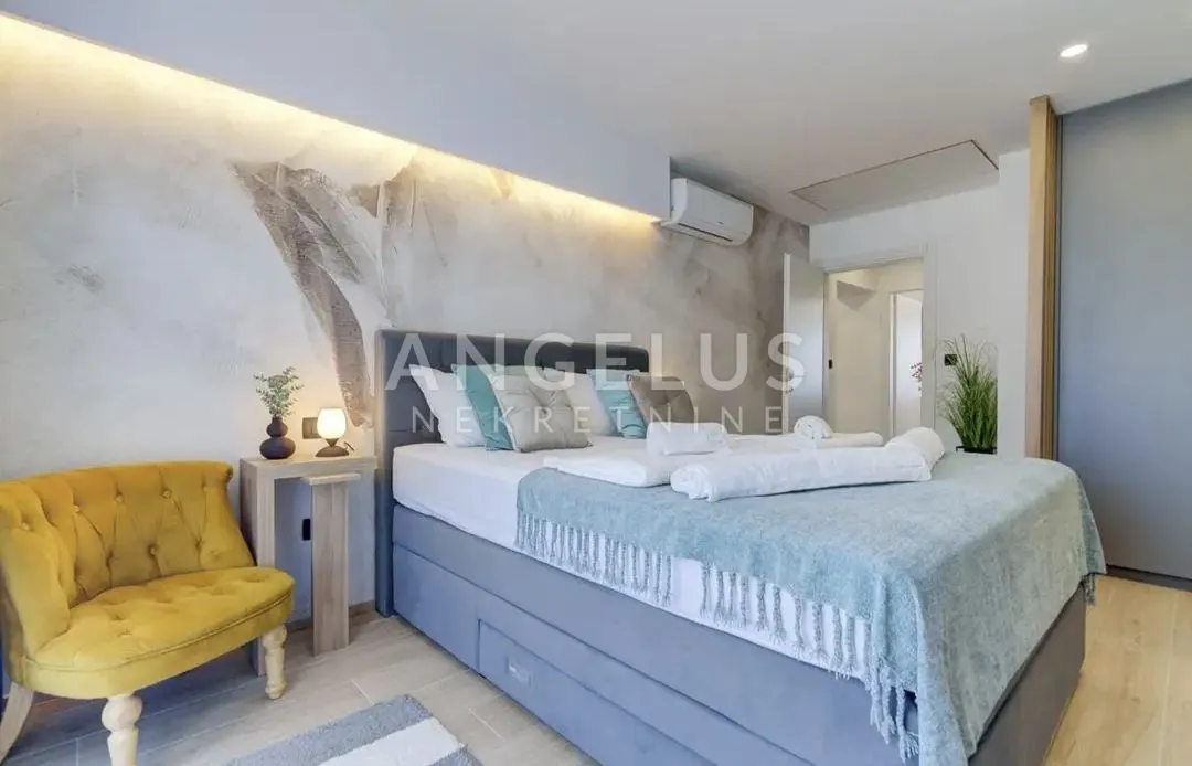 novi vinodolski - luksuzna kuća s bazenom 302m2 - slika 26