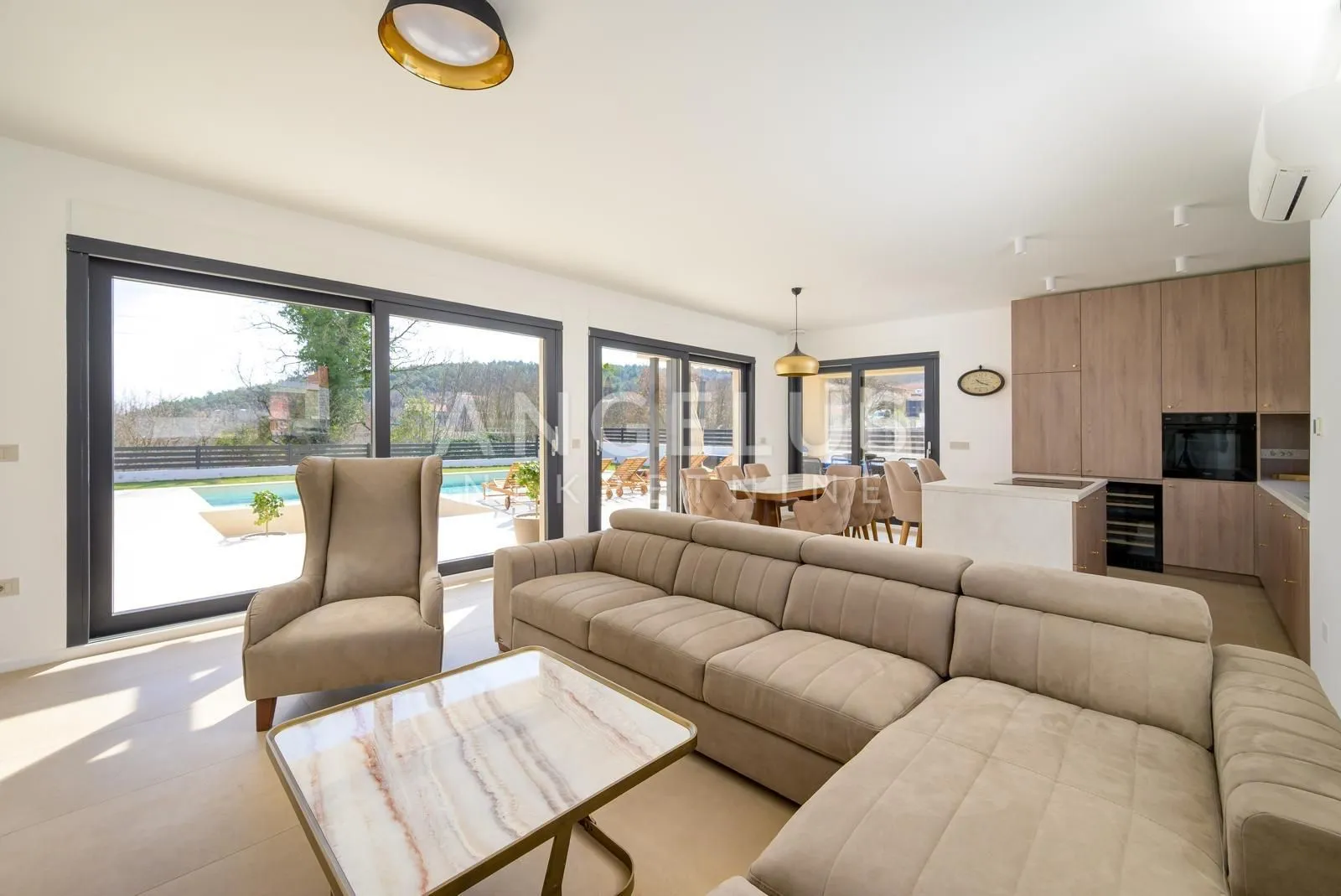 istra, rovinj - moderna vila s bazenom, 210m2, dugoročno! - slika 9
