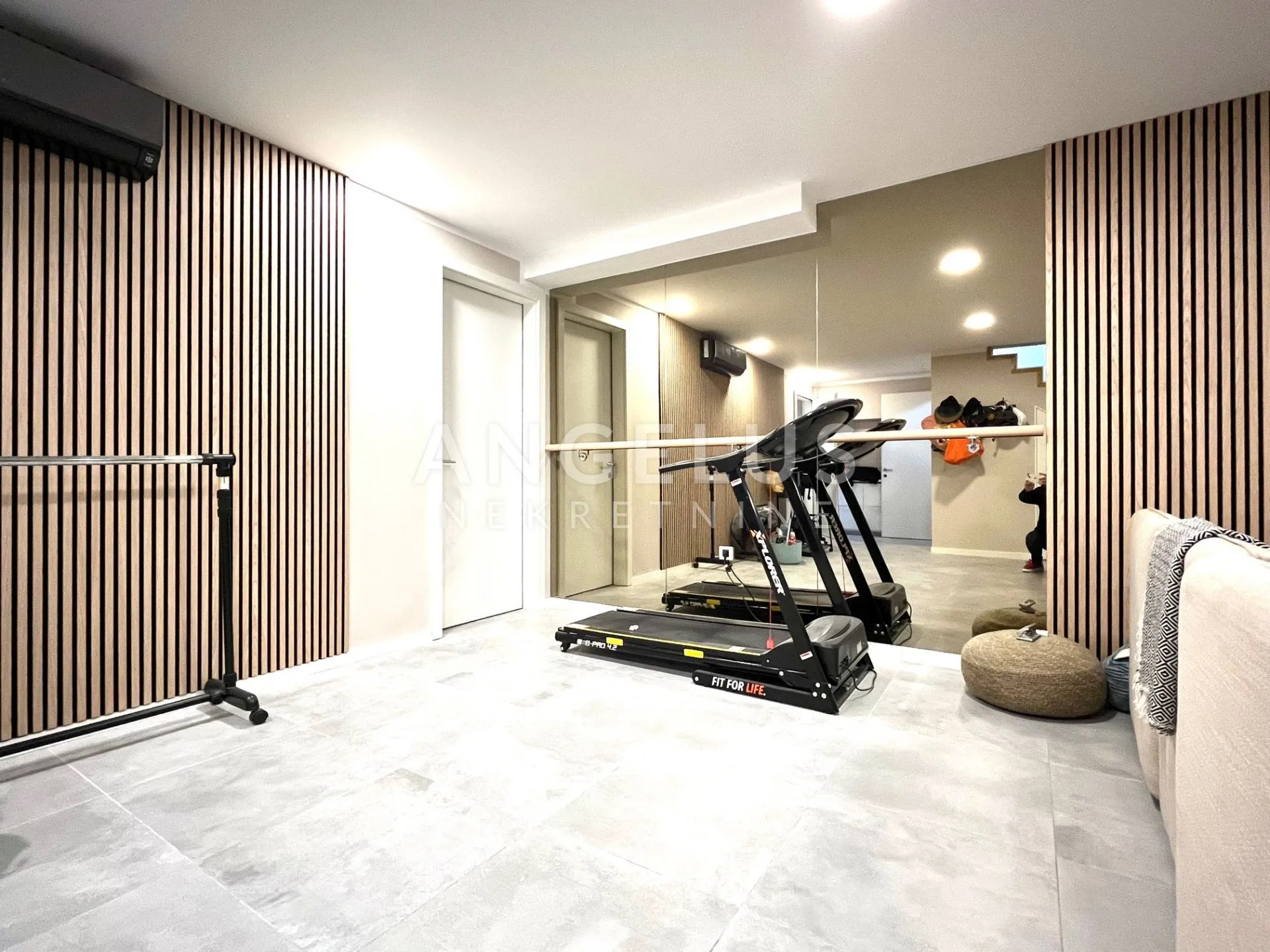 zagreb, novi zagreb - golf resort moderna kuća 250m2 s vrtom i vpm - slika 24
