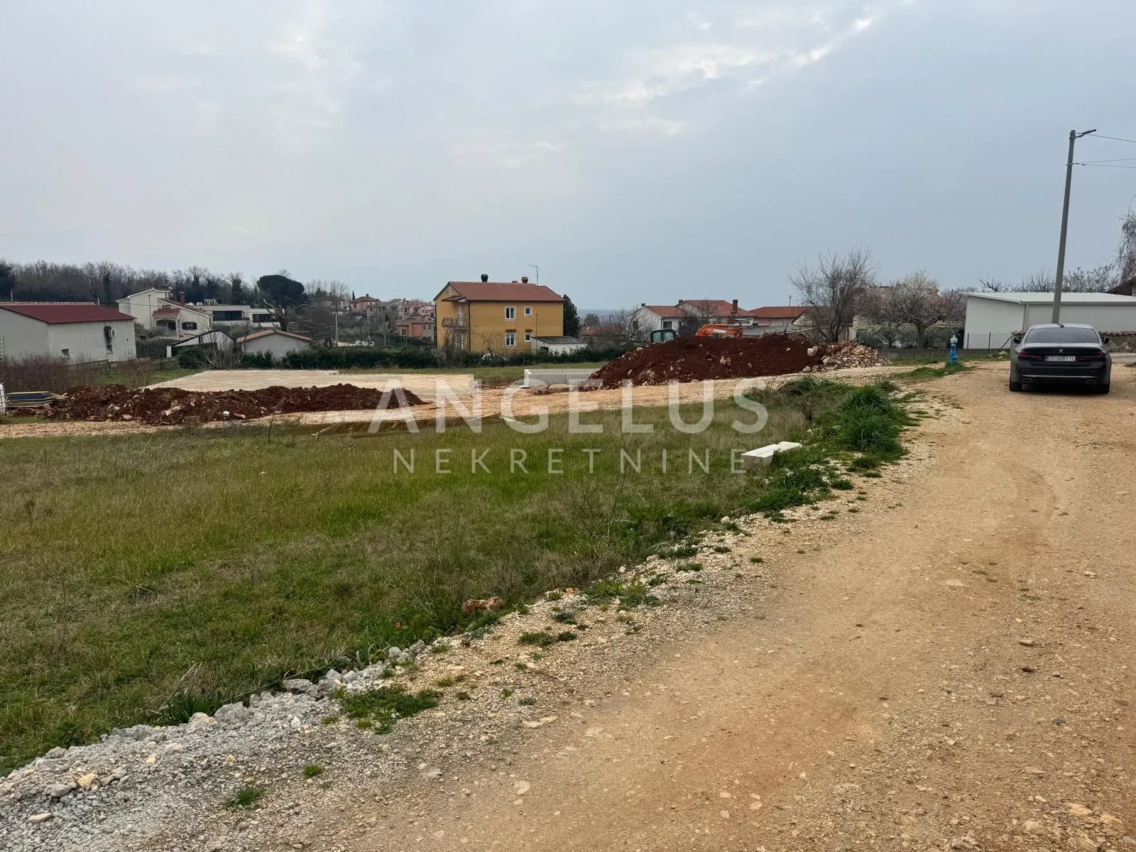 istra, kaštelir - građevinsko zemljište stambene namjene - slika 11