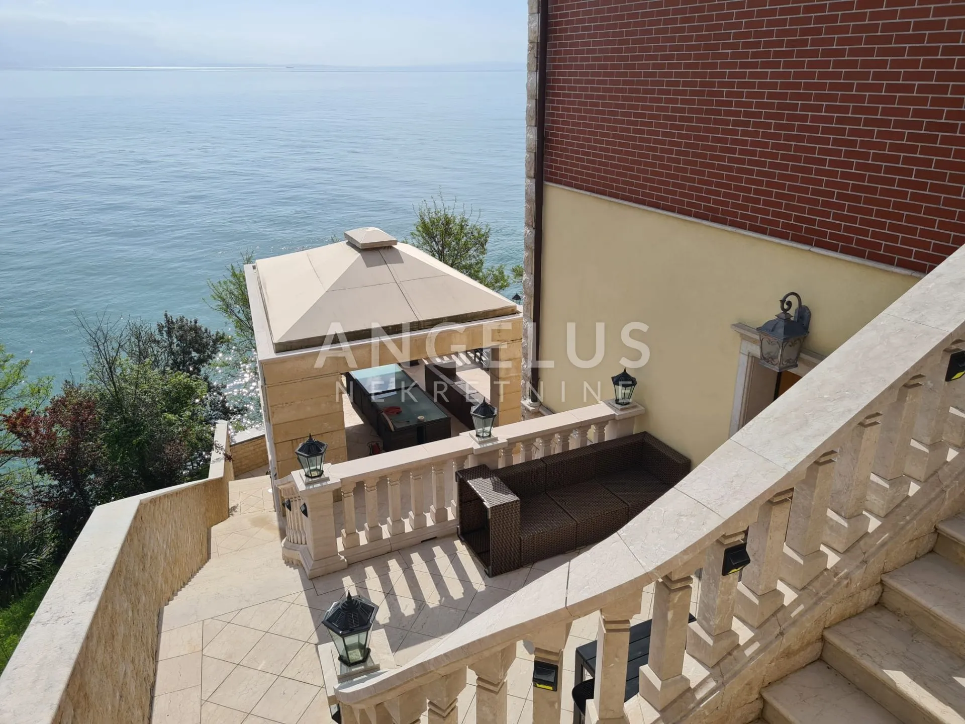 kvarner, opatija - novoizgrađena vila, prvi red do mora - slika 3