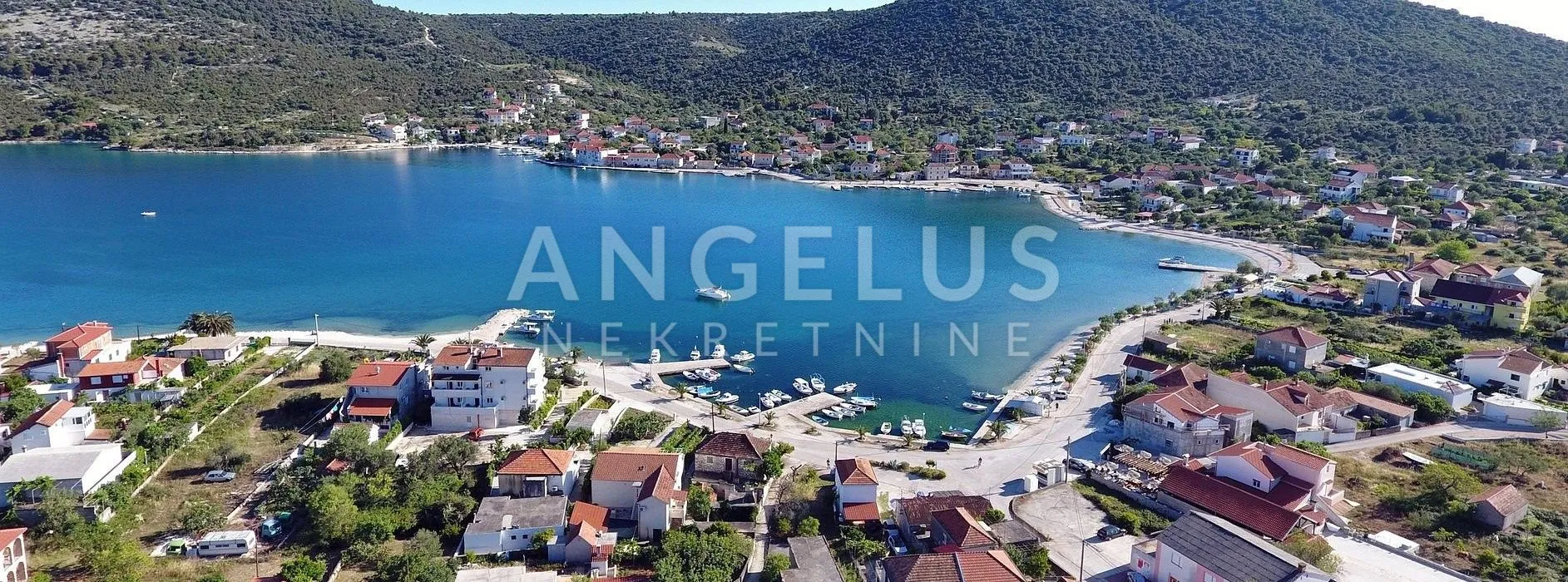Marina, Vinišće - građevinsko zemljište u blizini plaže, 480 m 2 - Vinišće, Marina