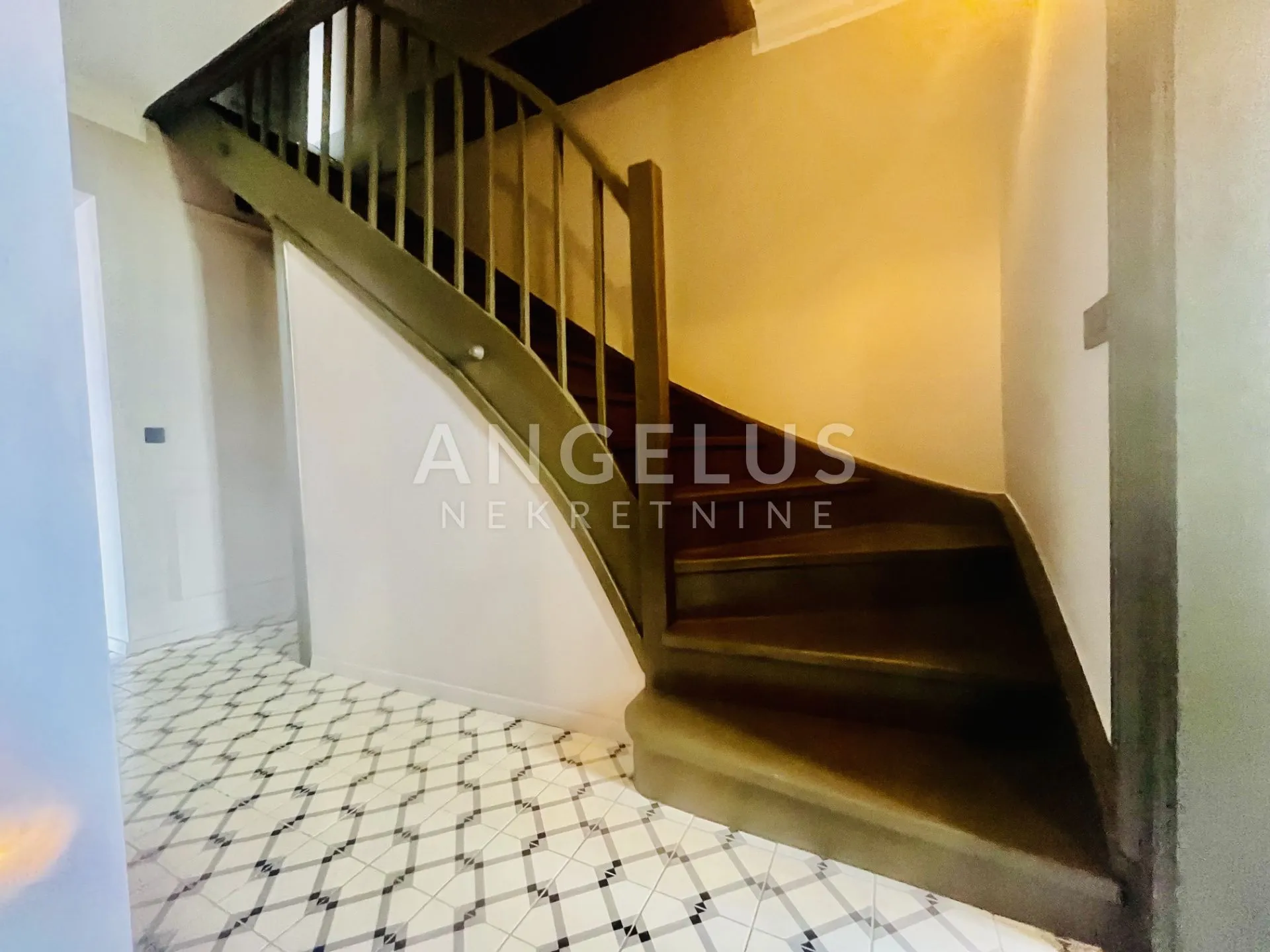 zagreb, šalata- kuća za prodaju, 202 m2 - slika 6