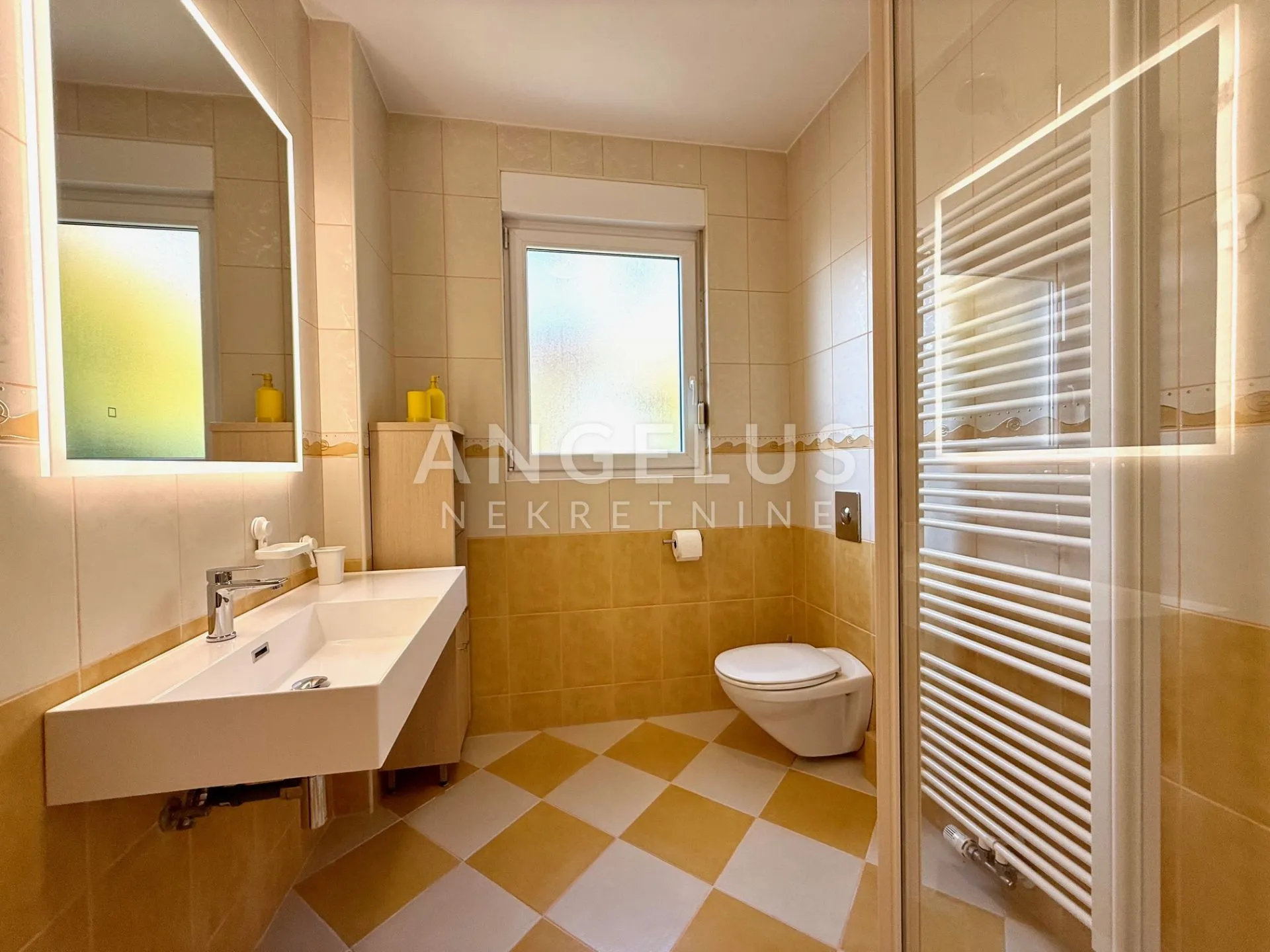zagreb, šestine - kuća za najam, 240 m2 - slika 21