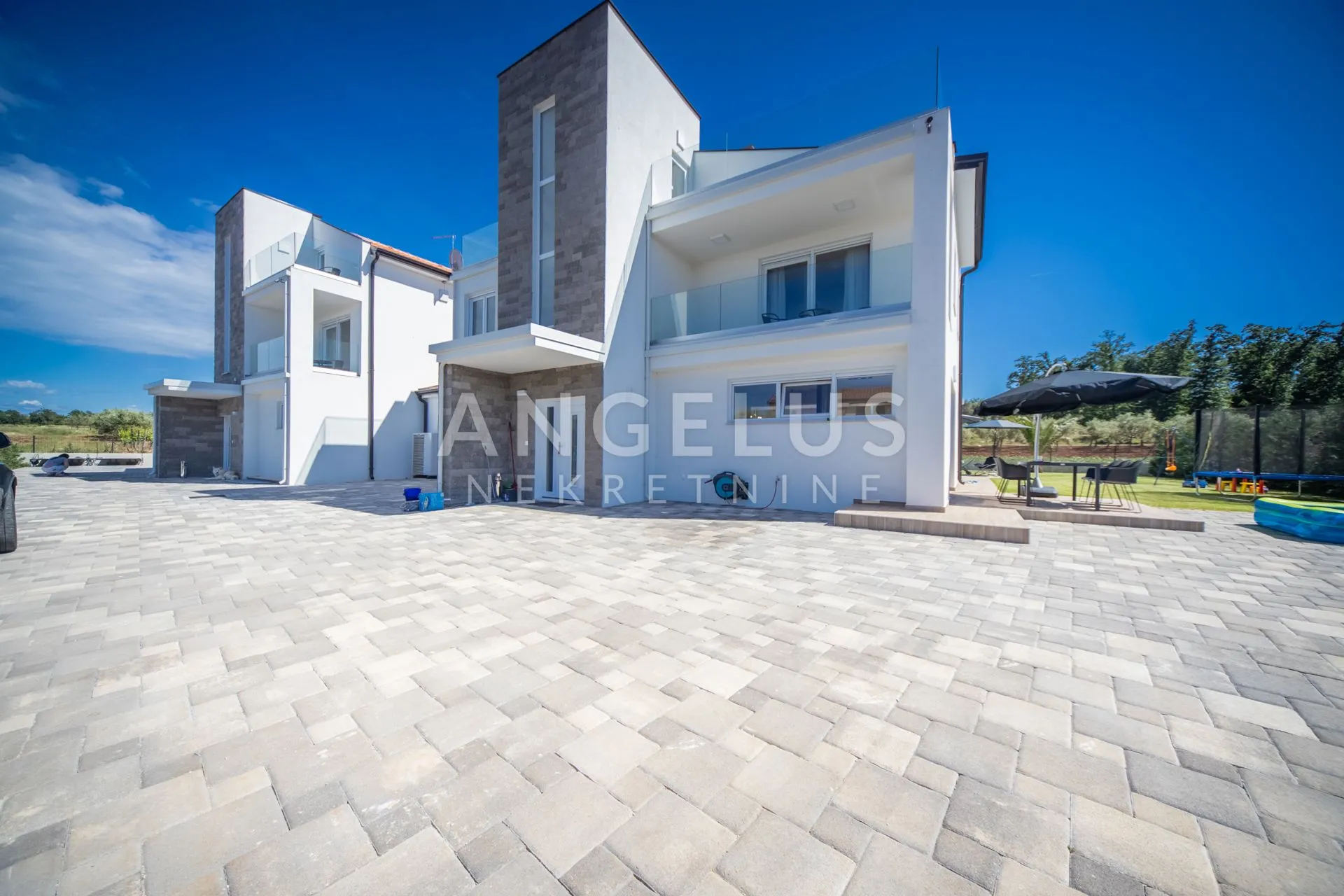 istra, poreč - prodaje se villa sa bazenom - slika 34