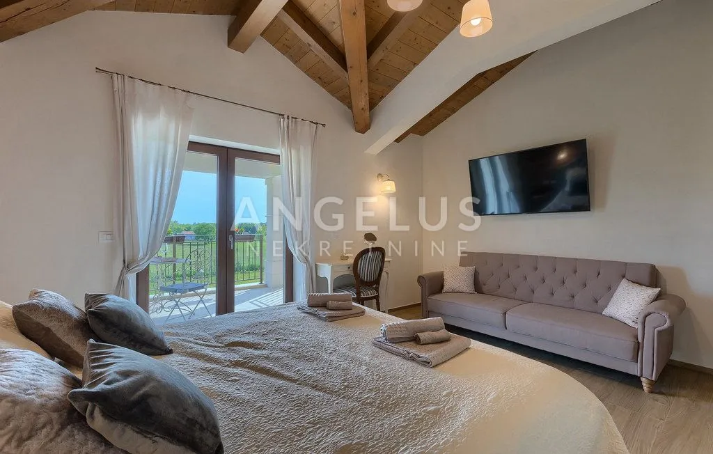 istra, pula - luksuzna vila s bazenom i imanjem, dugoročno! - slika 33