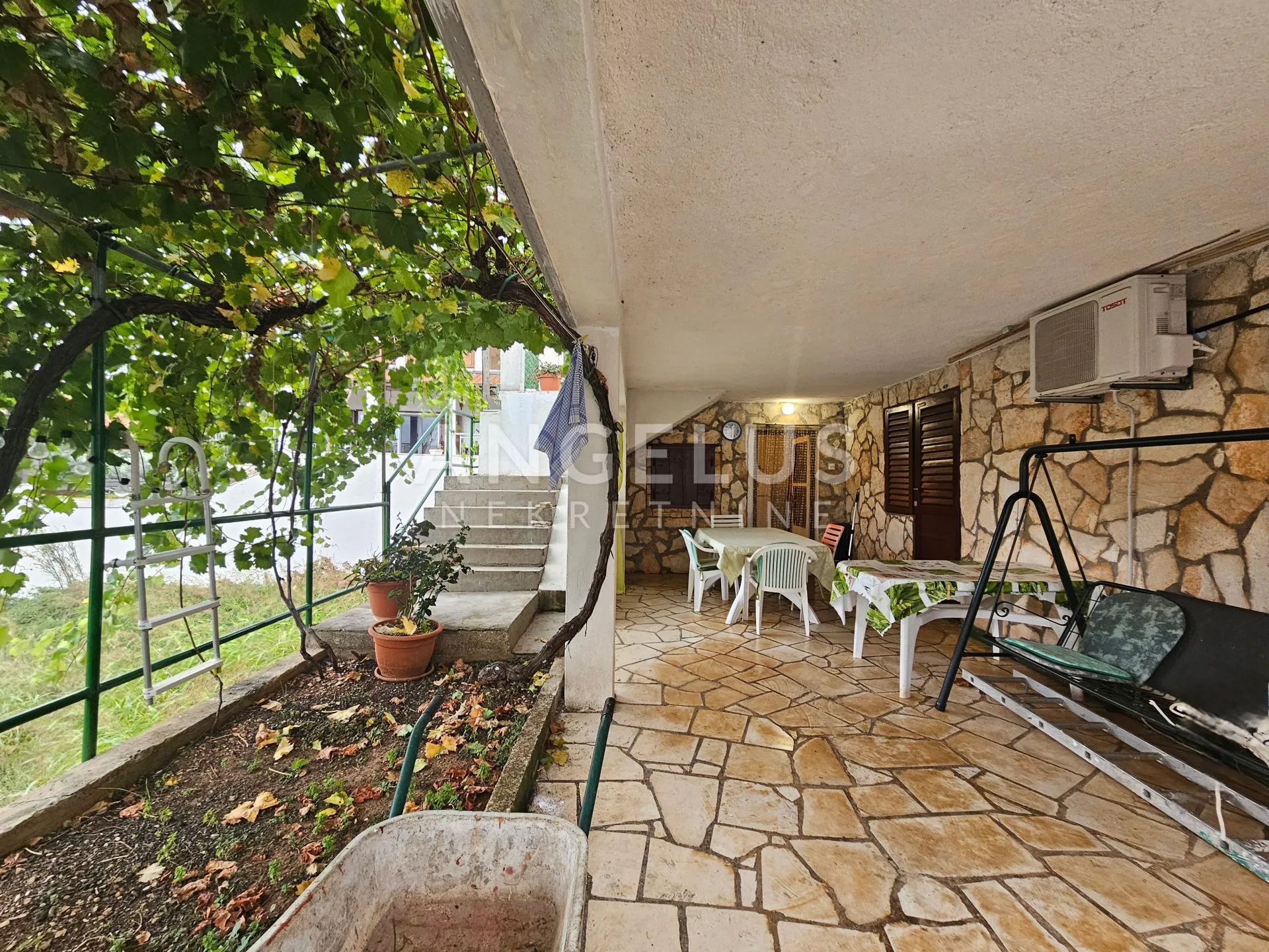 vis, rukavac - apartmanska kuća blizu mora - slika 46