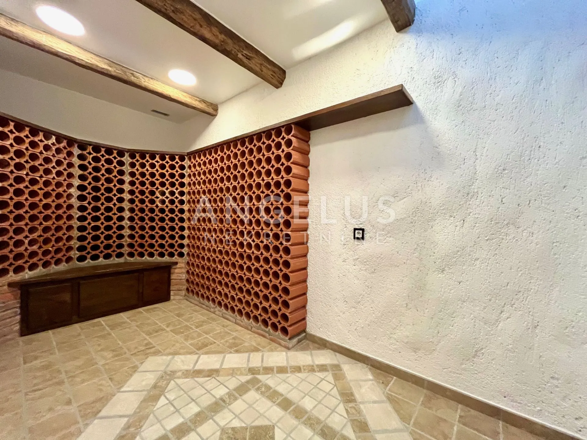 zagreb, remete- luksuzna villa 440m2 s bazenom i liftom - slika 19