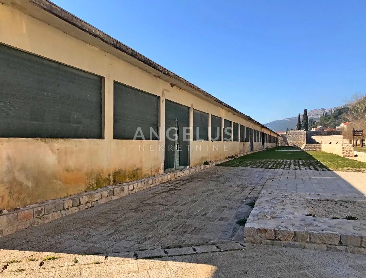 ston, rijetka prilika za investiciju - poslovna nekretnina unutar zidina - 756 m2 - slika 3