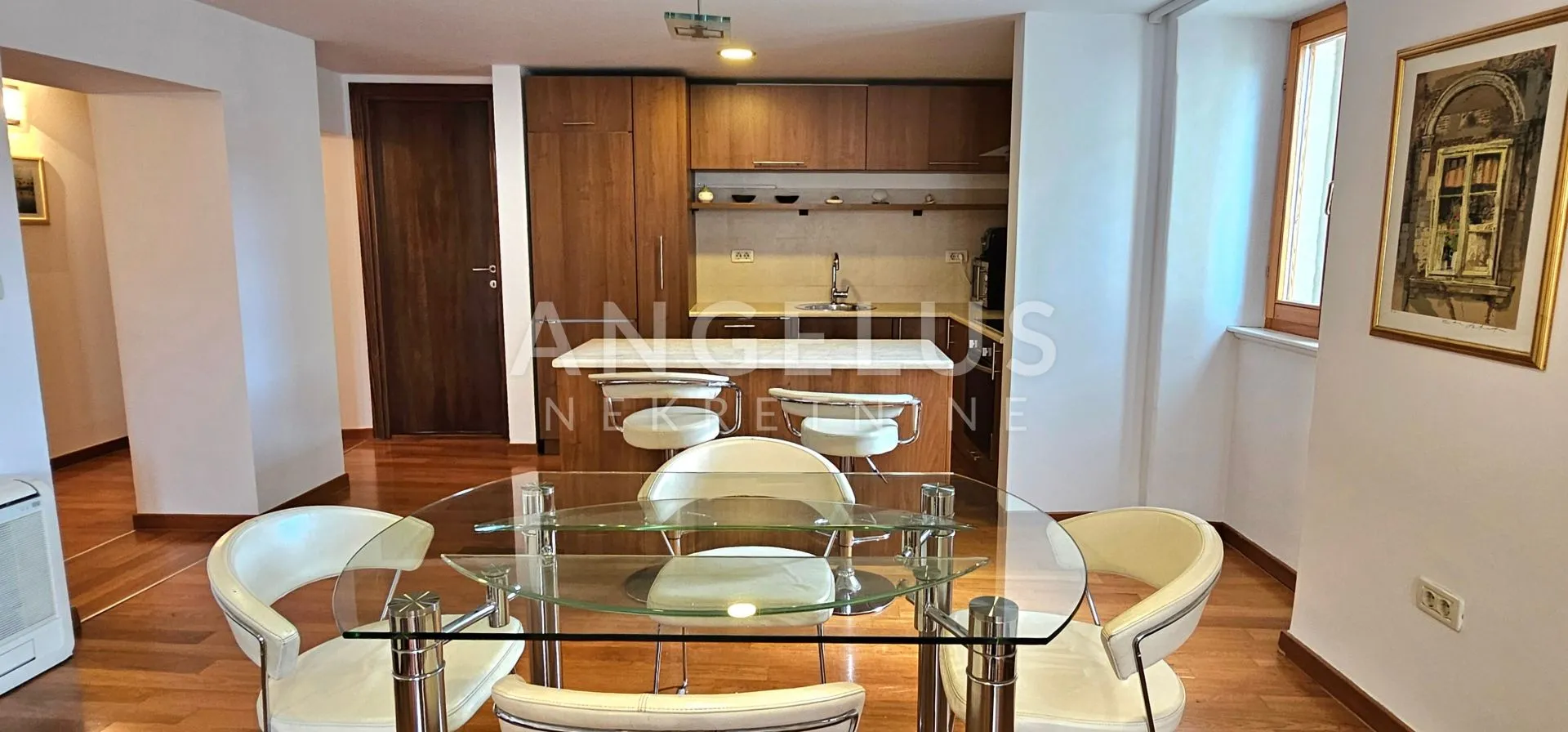 split, centar - prestižan dvosoban stan u povijesnoj jezgri splita, prodaja - slika 9
