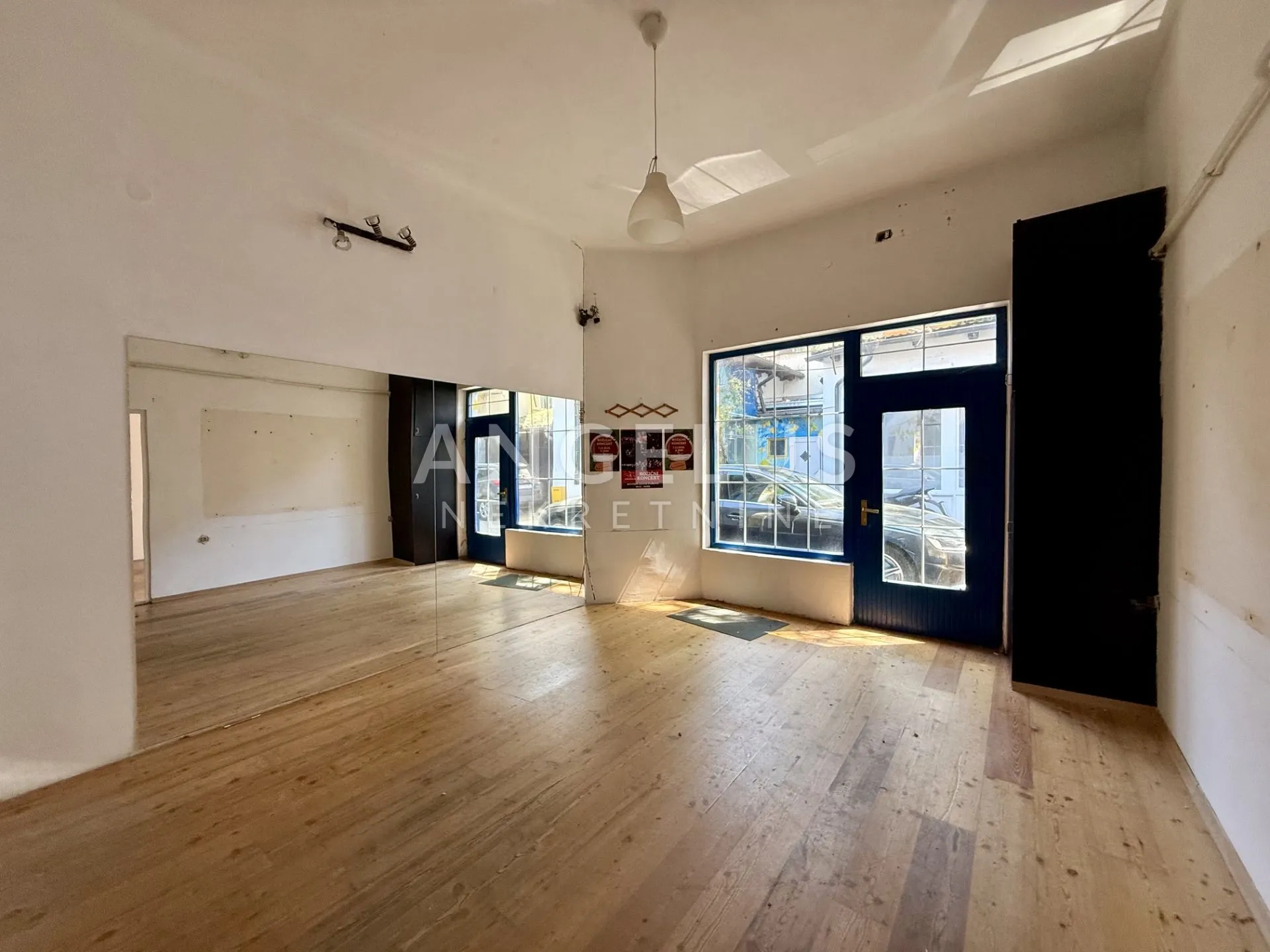 Zagreb, Centar - Martićeva ulica, dvorišni lokal, 40m2,