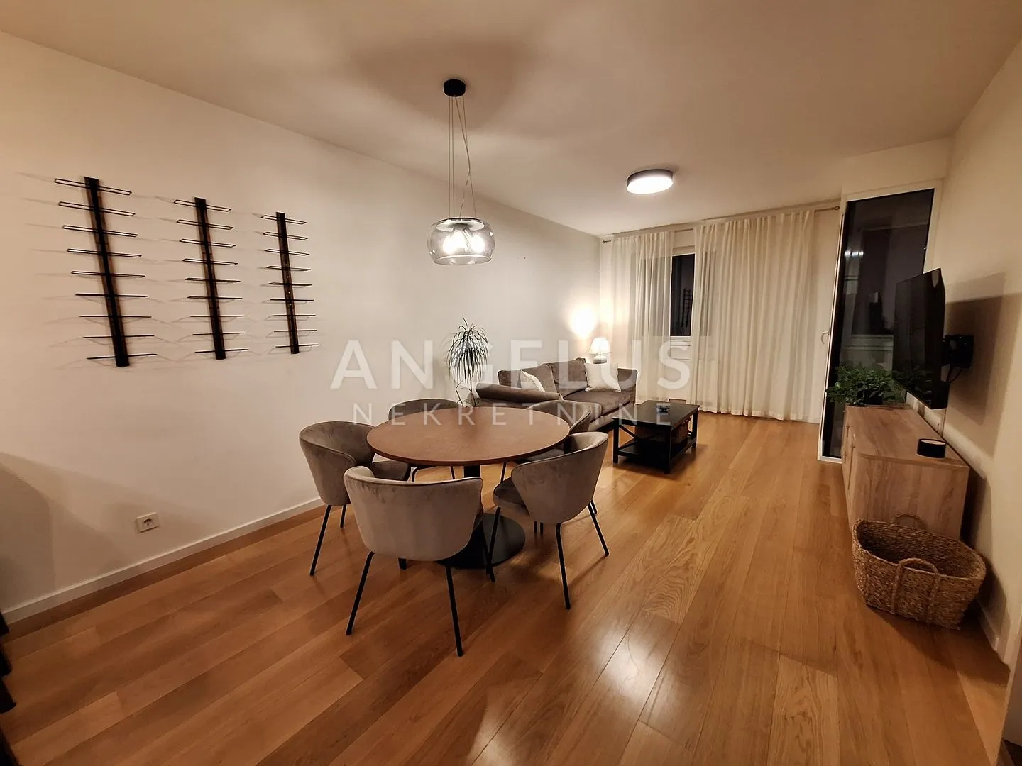 zagreb, trnje prekrasan stan 54m2 (+gpm) - slika 11