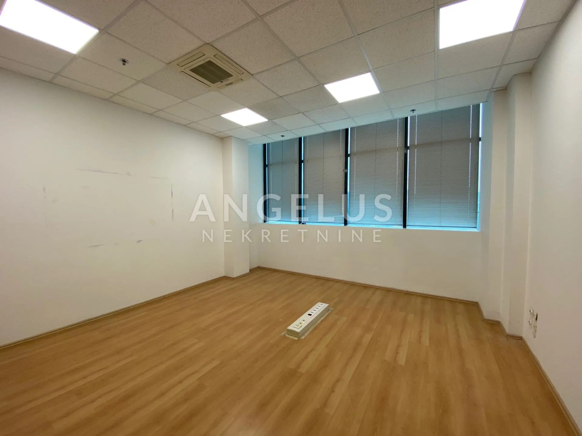zagreb, buzin - uredski prostor 600m2 - slika 14