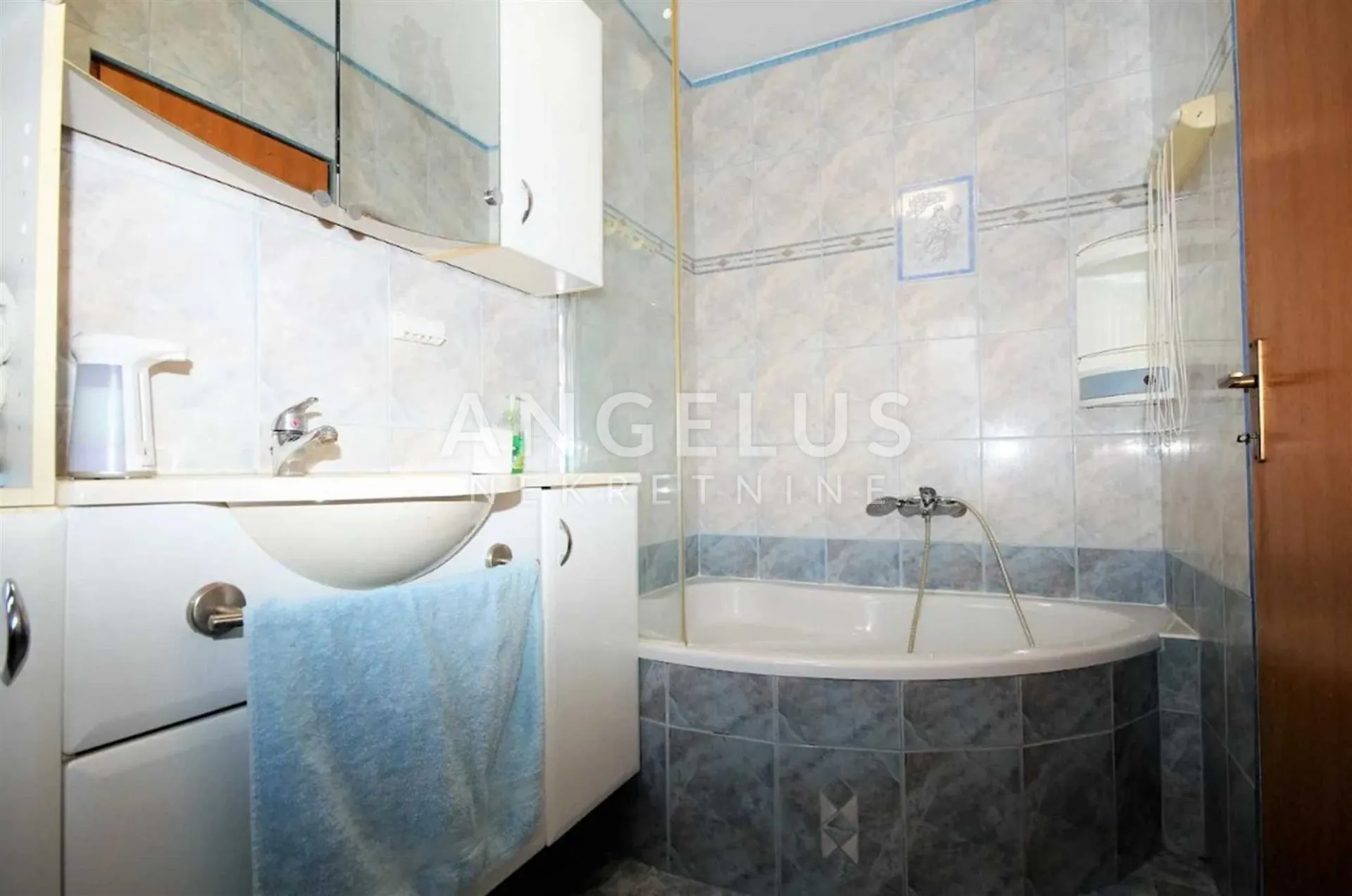 istra, šišan - kuća s bazenom 100 m2 - slika 12