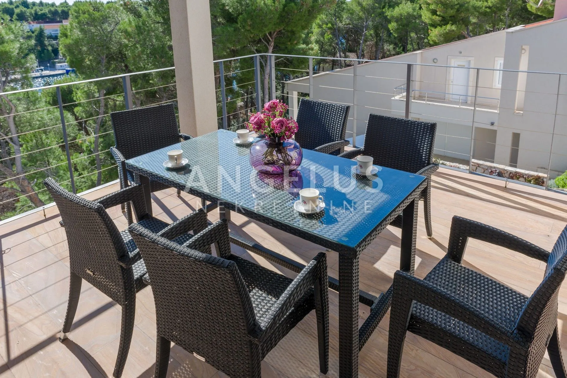 brač, milna - troetažni apartman, bazen i parking, prodaja - slika 7