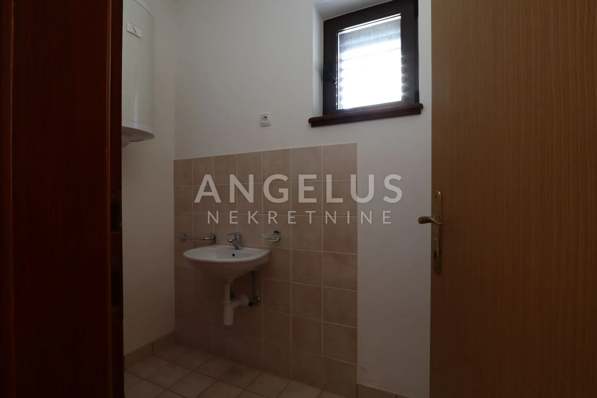 istra, pula - apartmanska kuća 629 m2 s bazenom - slika 11