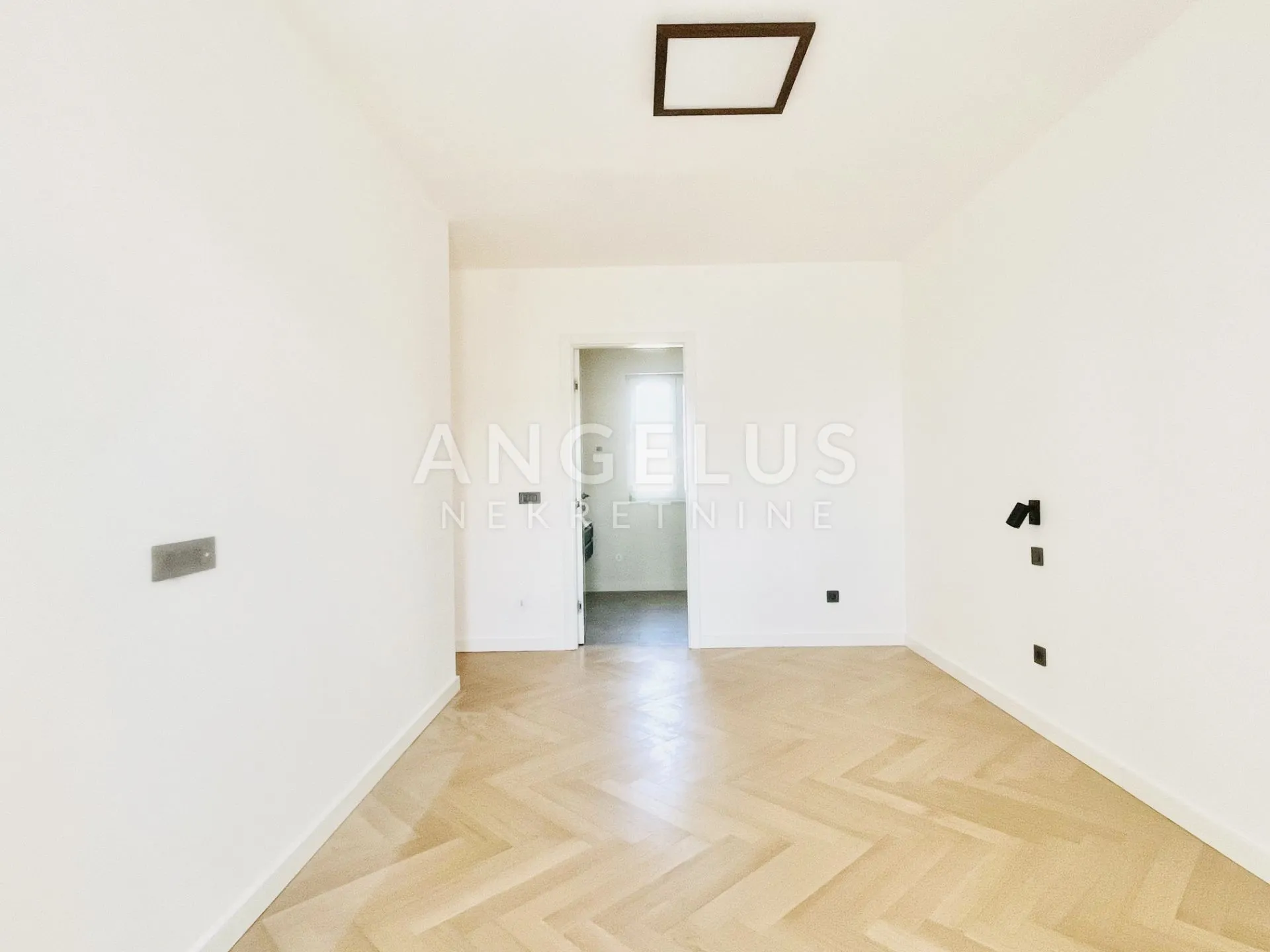 zagreb, cvjetni trg- renovirani stan za prodaju, 82 m2 - slika 9